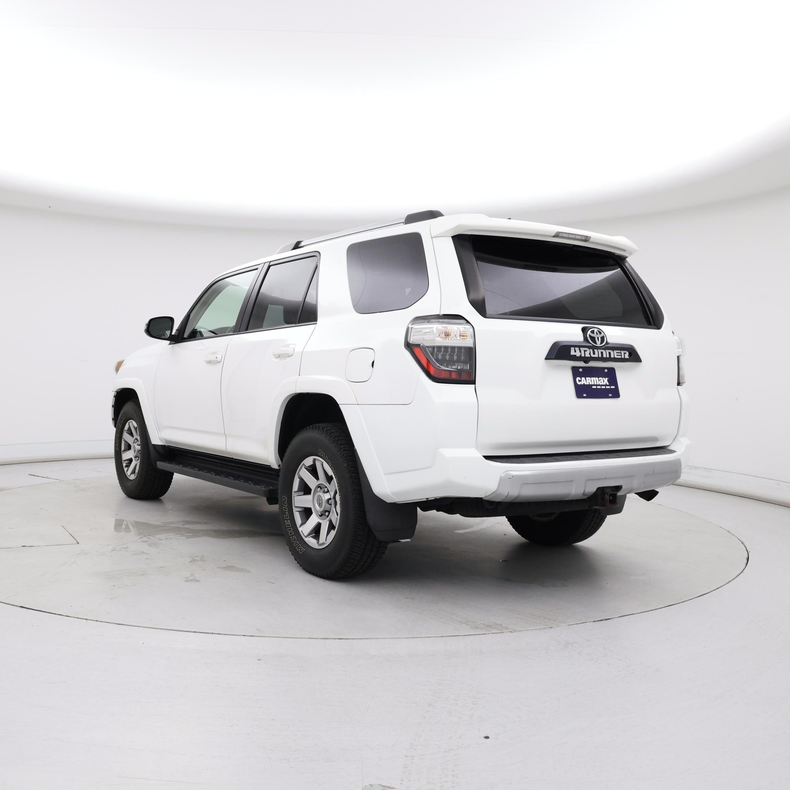 Thumbnail: 2015 Toyota 4Runner - 2
