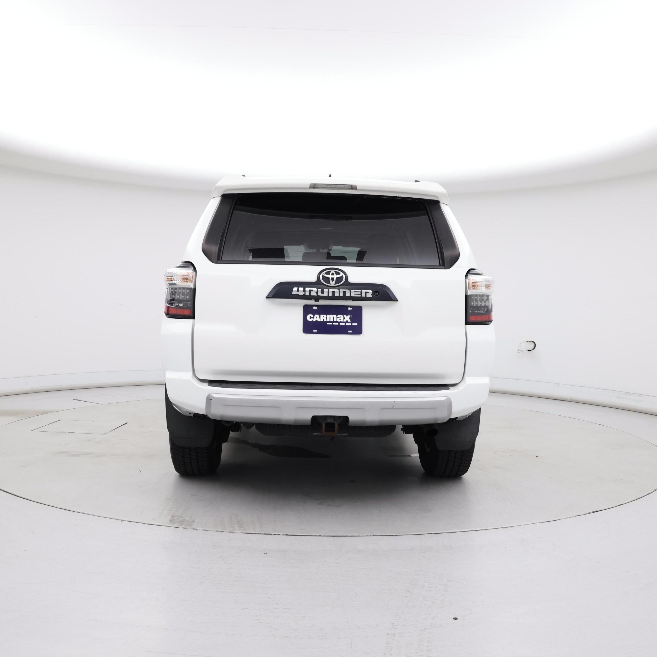 Thumbnail: 2015 Toyota 4Runner - 6