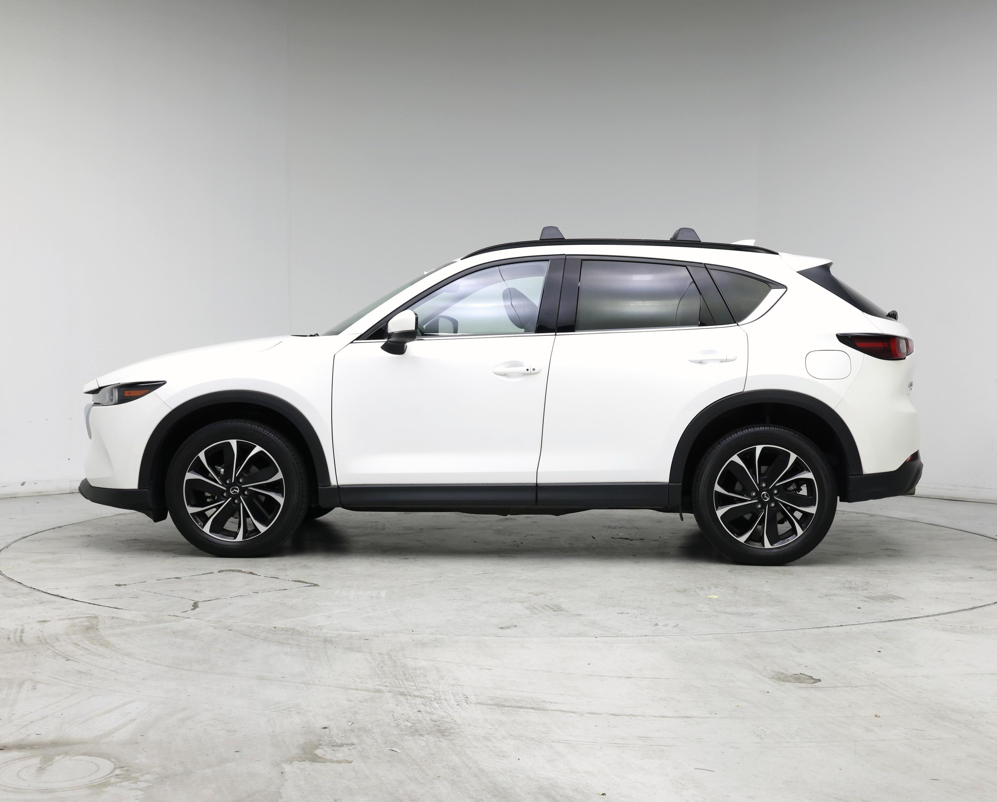 Thumbnail: 2022 Mazda CX-5 - 3