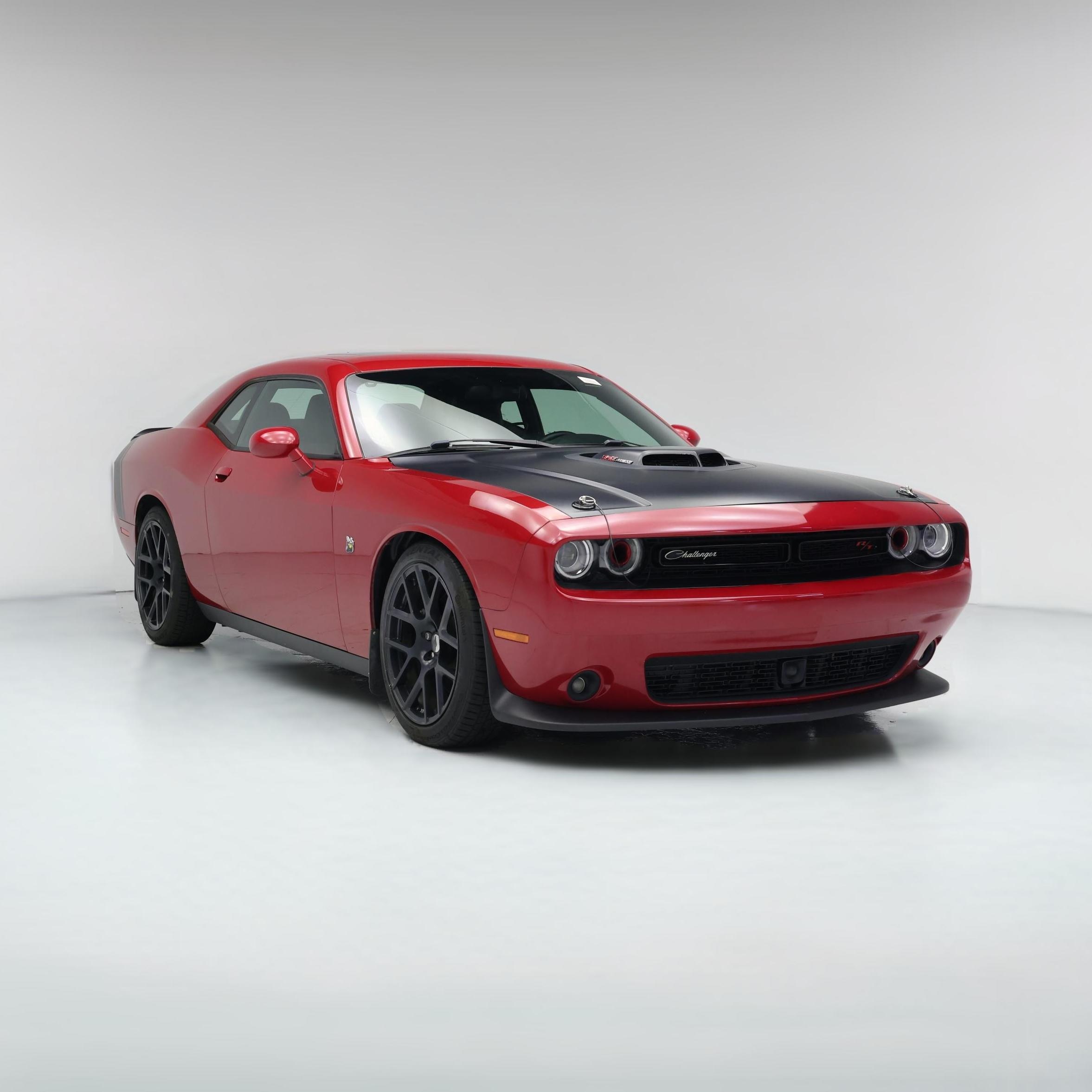 Thumbnail: 2016 Dodge Challenger - 1