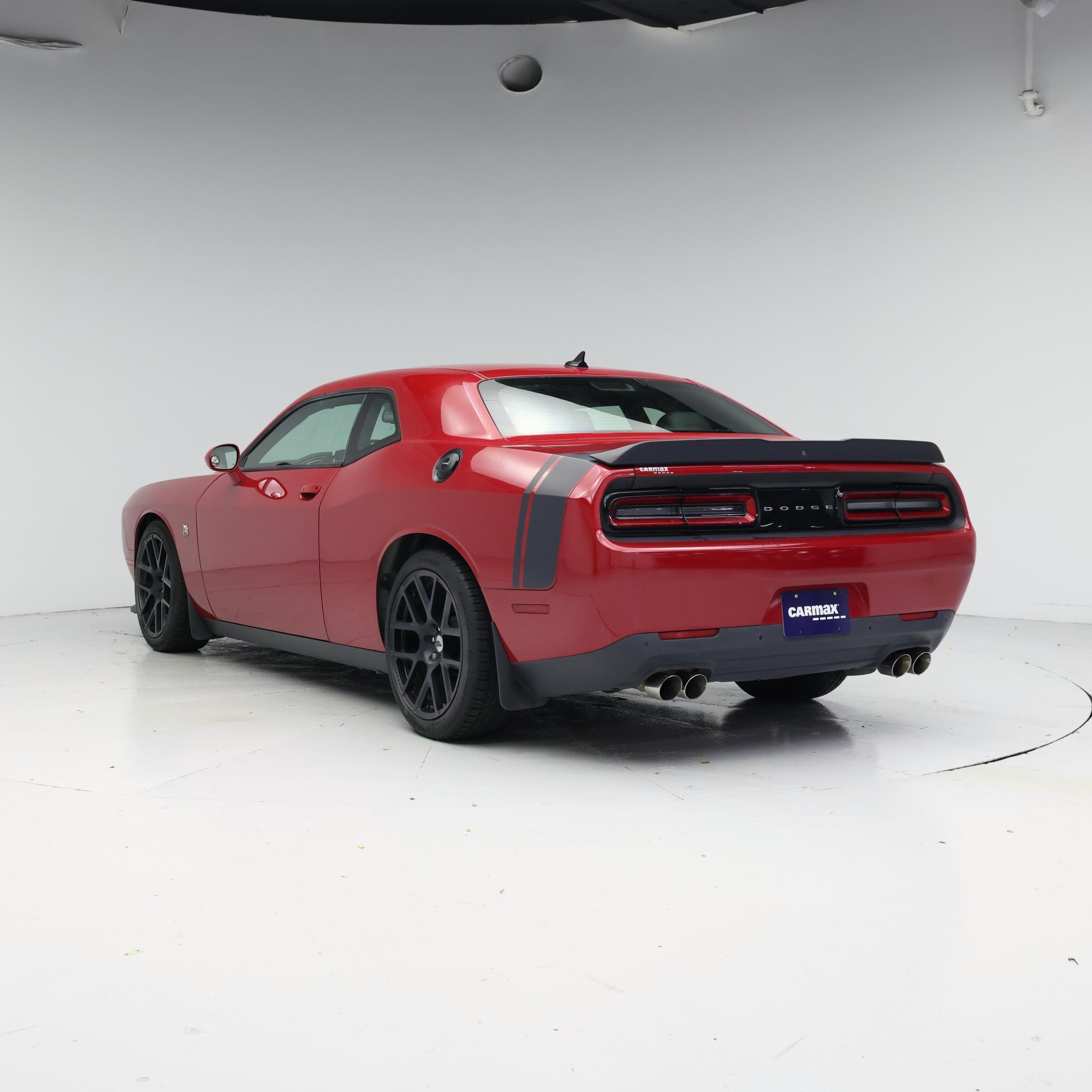 Thumbnail: 2016 Dodge Challenger - 2