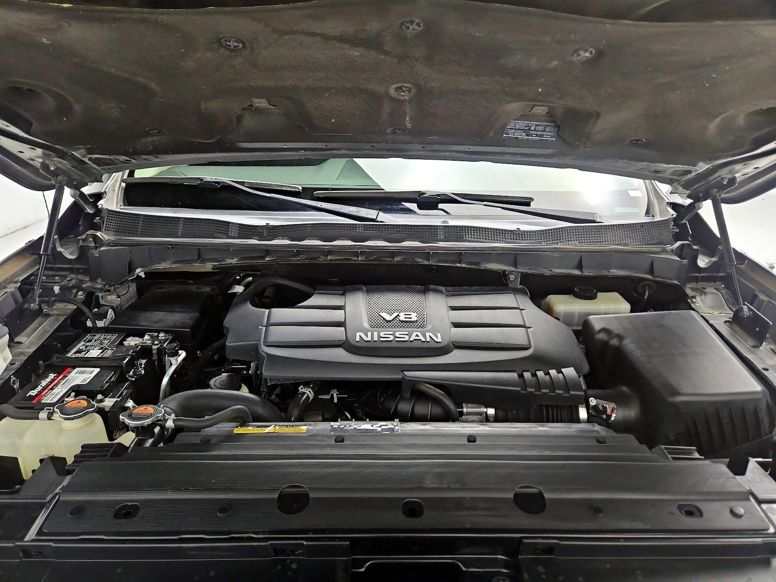 2017 Nissan Titan SV - Photo 21