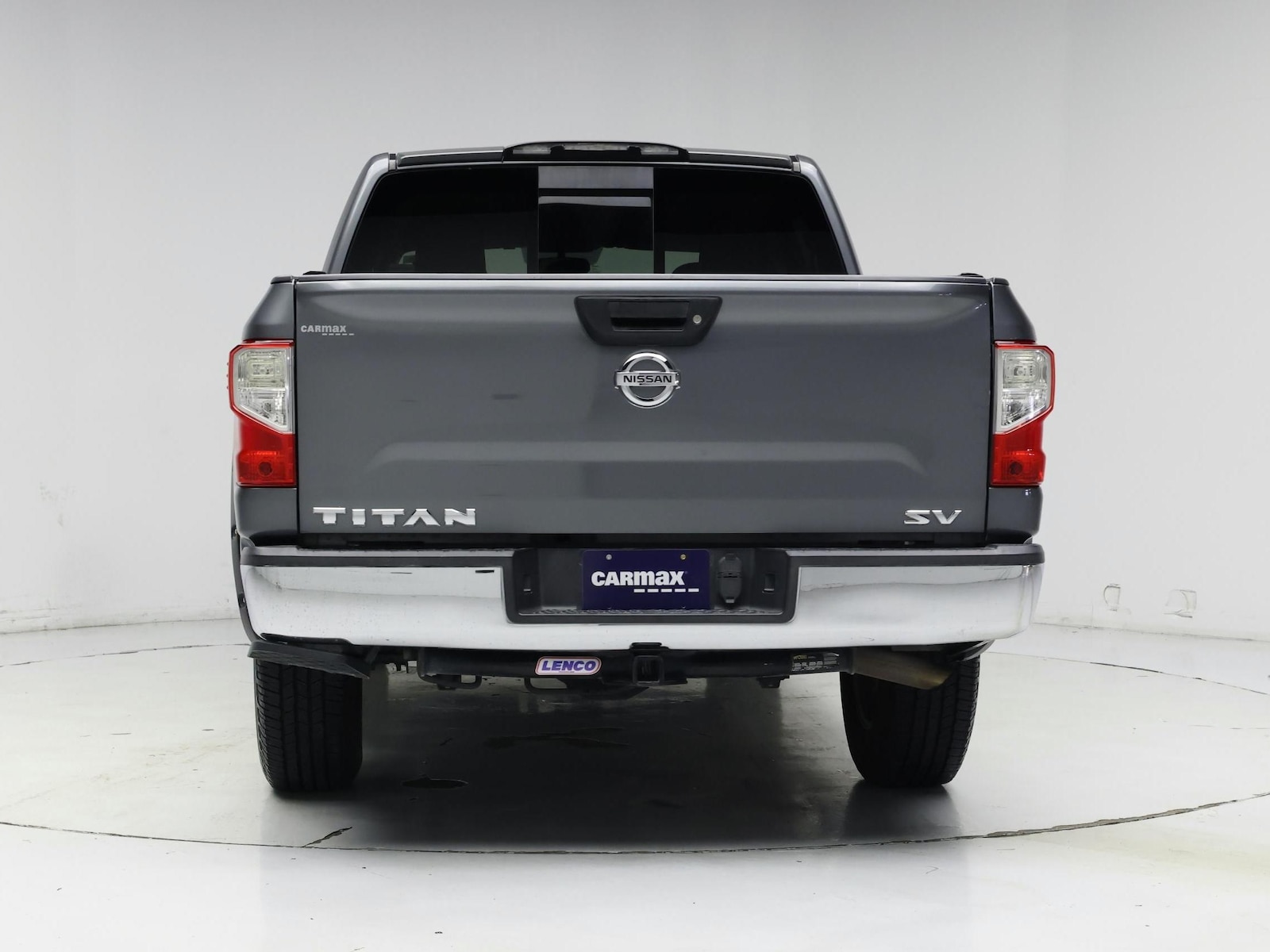 2017 Nissan Titan SV - Photo 7