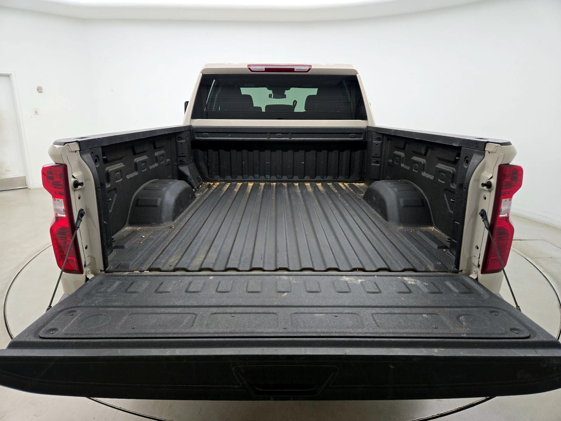 Thumbnail: 2026 Chevrolet Silverado 2500 - 20