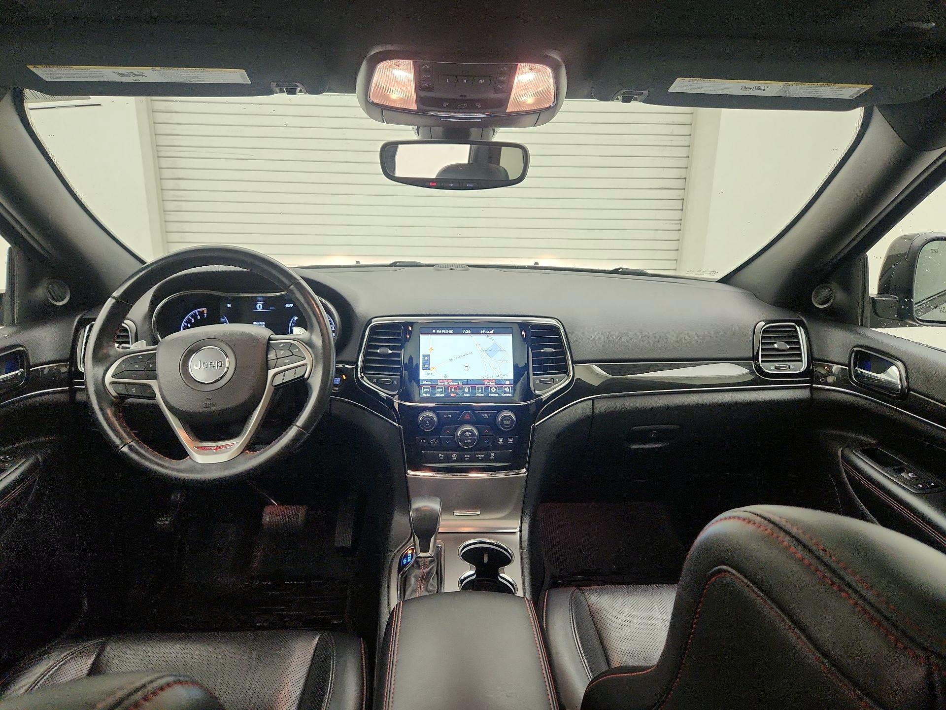Thumbnail: 2020 Jeep Grand Cherokee - 9