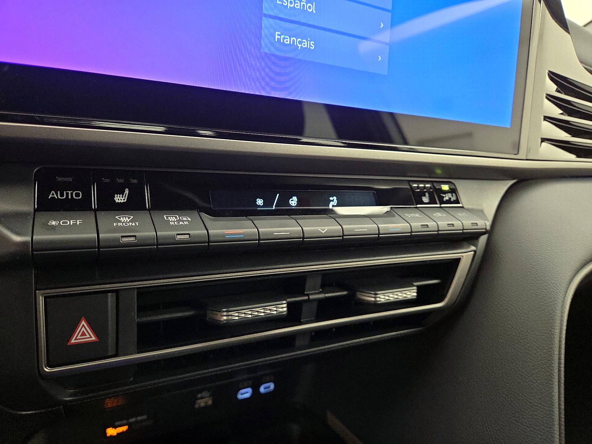 Thumbnail: 2025 Toyota Camry - 16