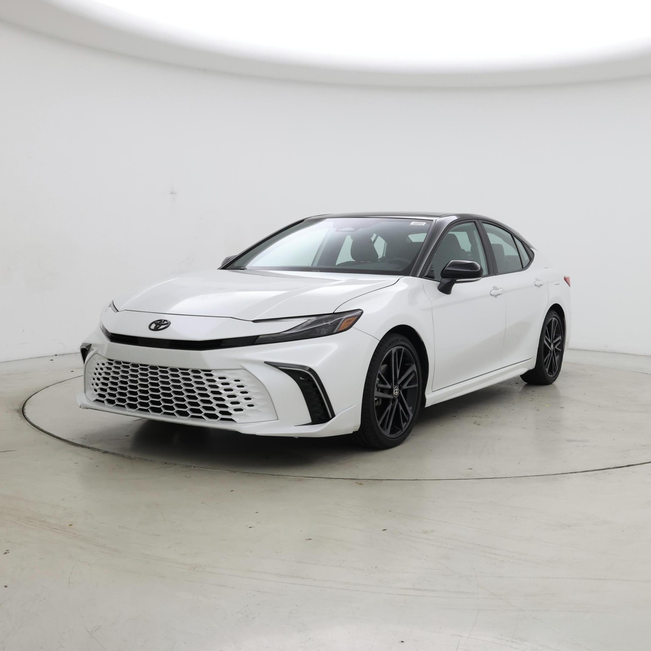 Thumbnail: 2025 Toyota Camry - 4