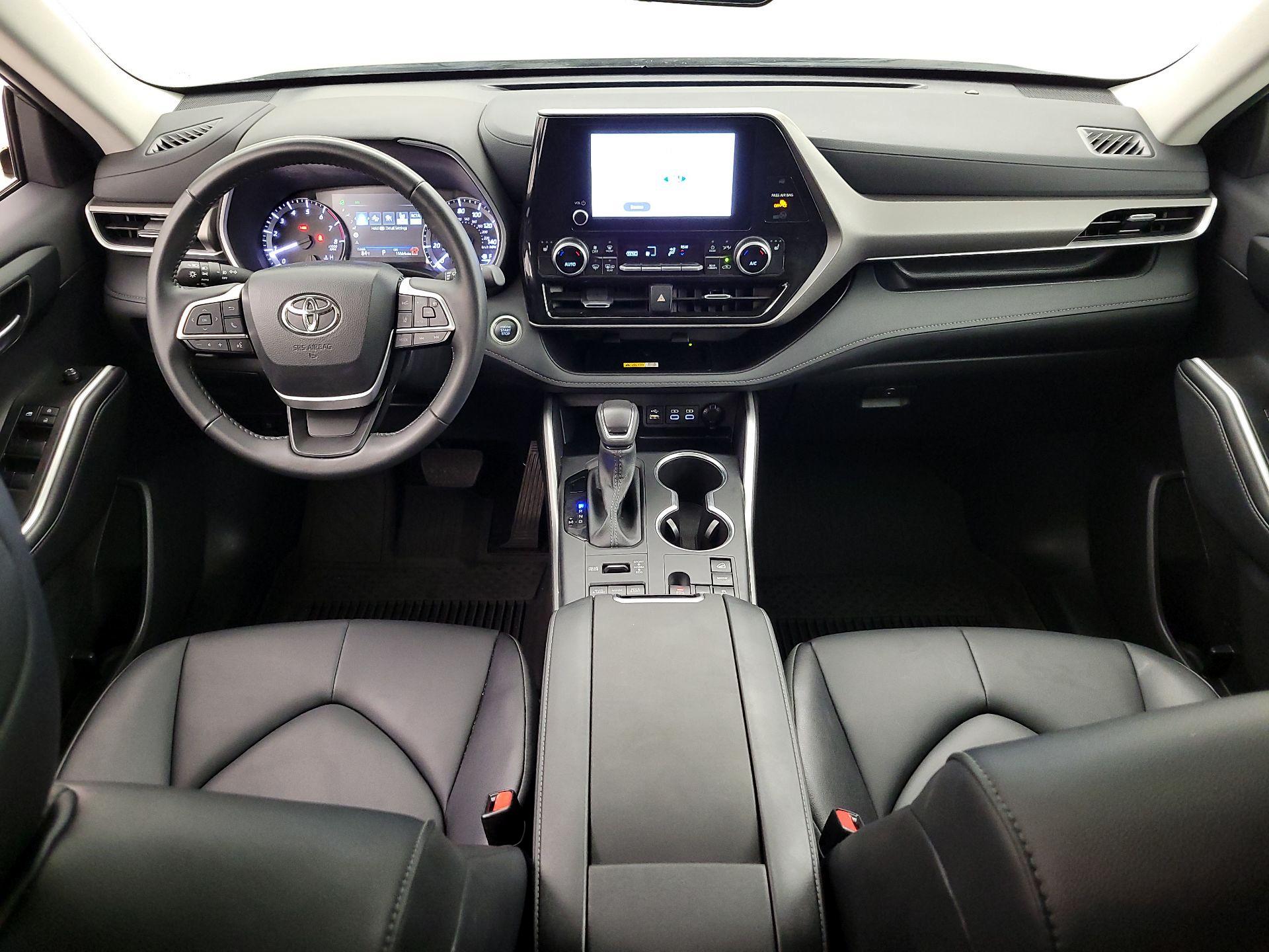 Thumbnail: 2025 Toyota Highlander - 9