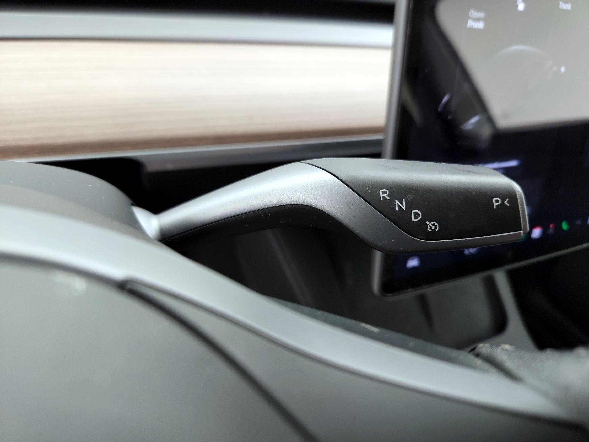 Thumbnail: 2025 Tesla Model Y - 18