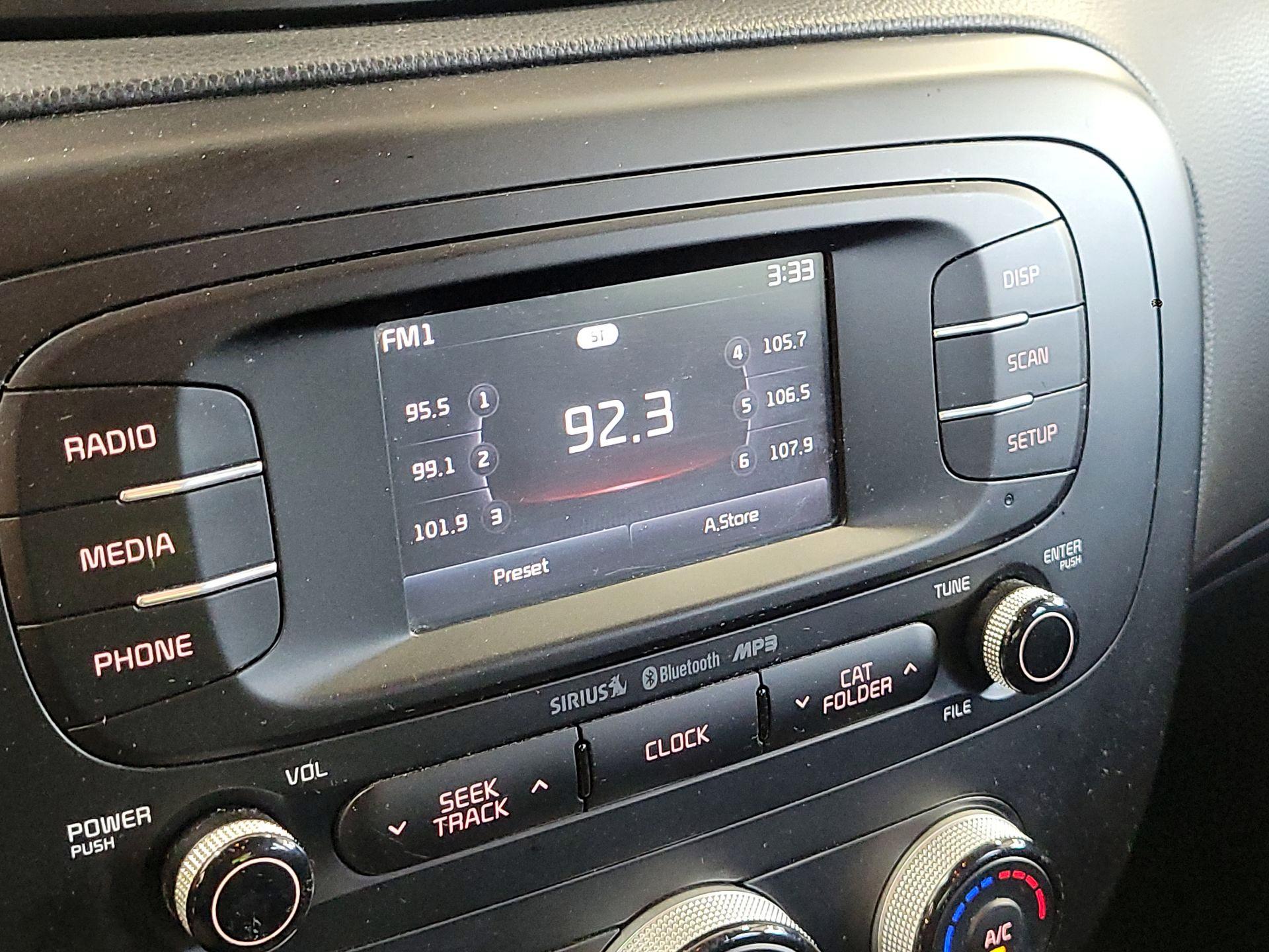Thumbnail: 2016 Kia Soul - 15