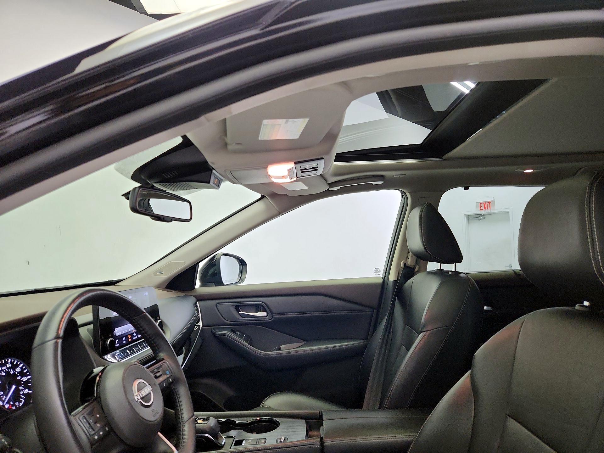 Thumbnail: 2023 Nissan Rogue - 20