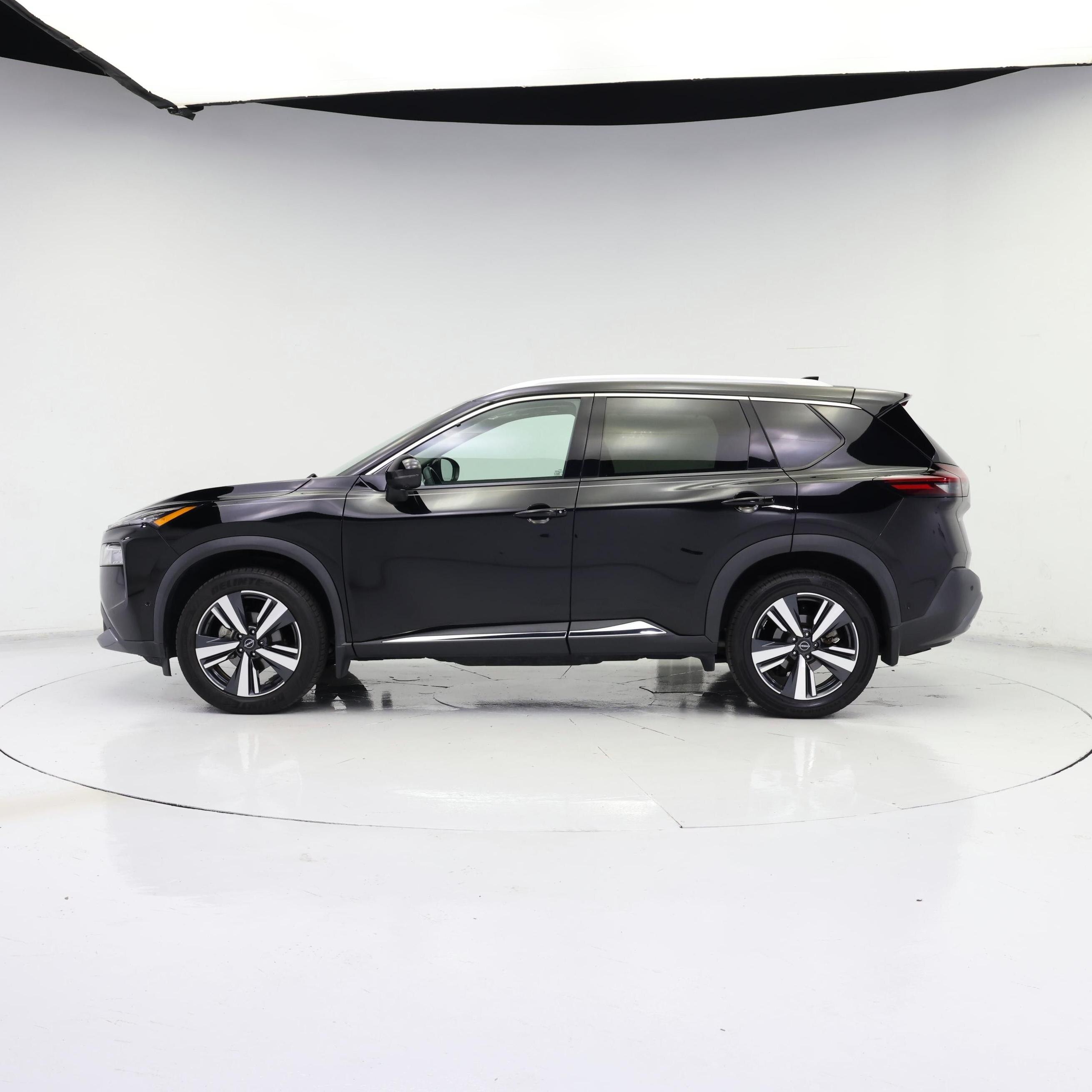 Thumbnail: 2023 Nissan Rogue - 3