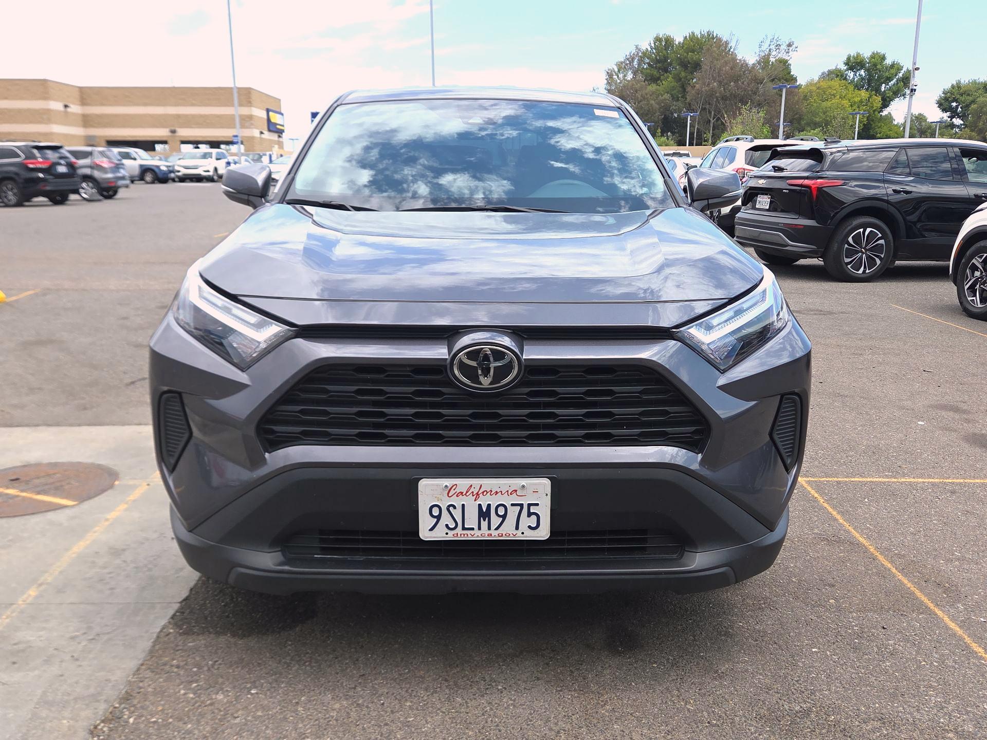 Thumbnail: 2025 Toyota RAV4 - 2