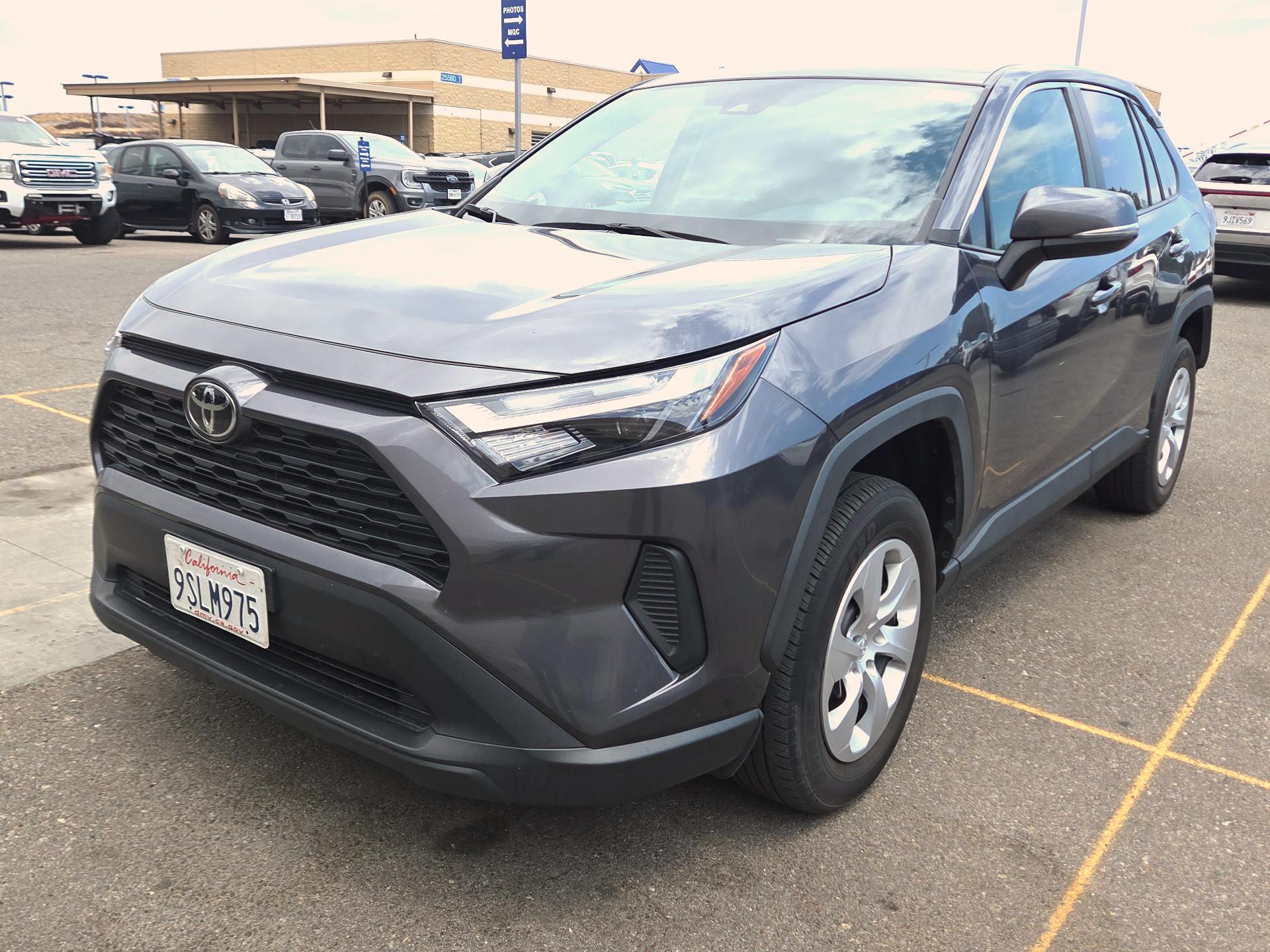 Thumbnail: 2025 Toyota RAV4 - 3
