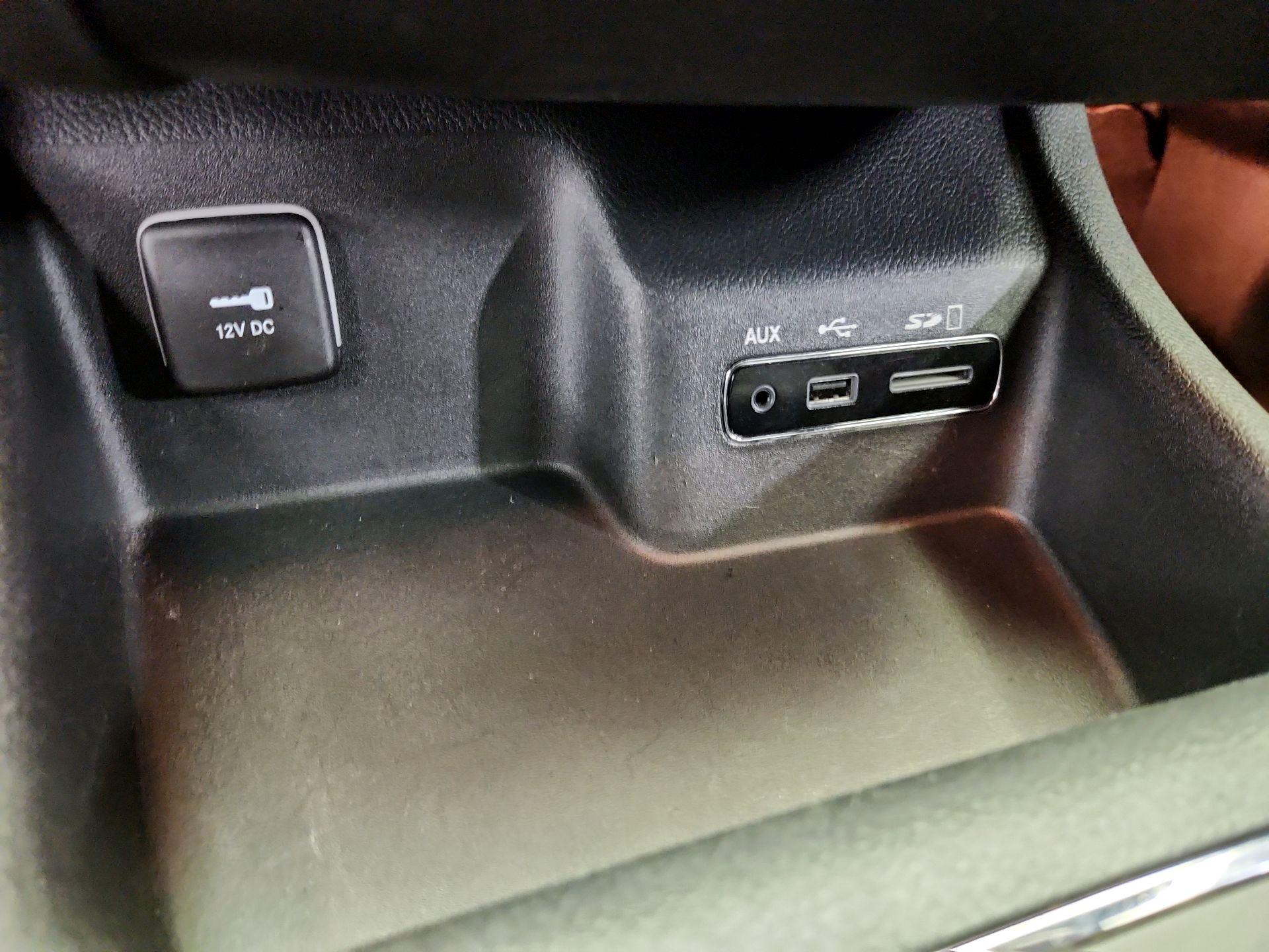 Thumbnail: 2015 Dodge Durango - 19
