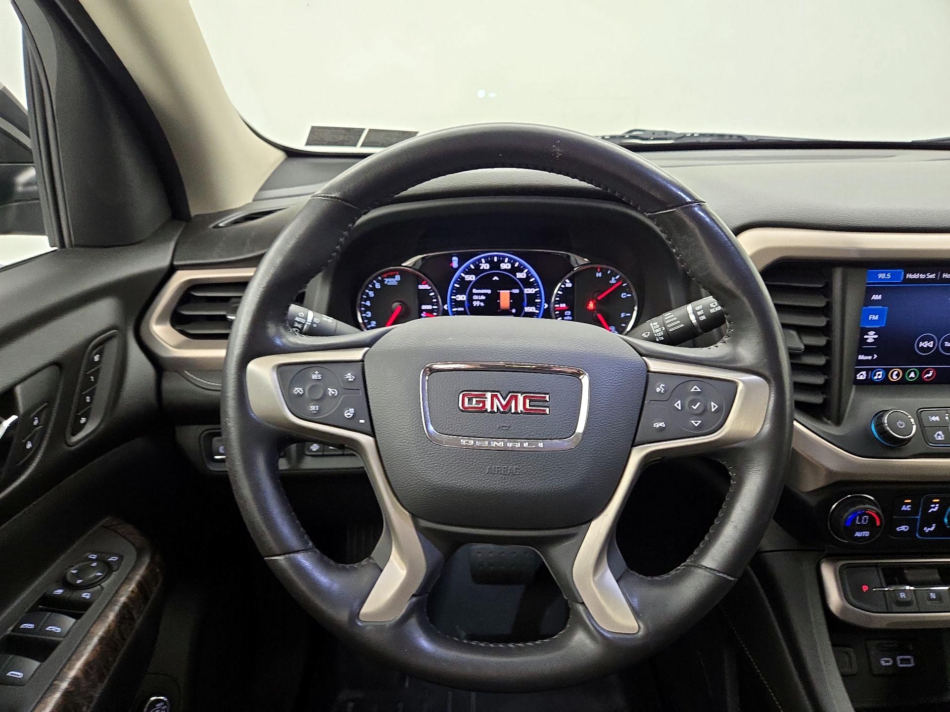 Thumbnail: 2020 GMC Acadia - 10