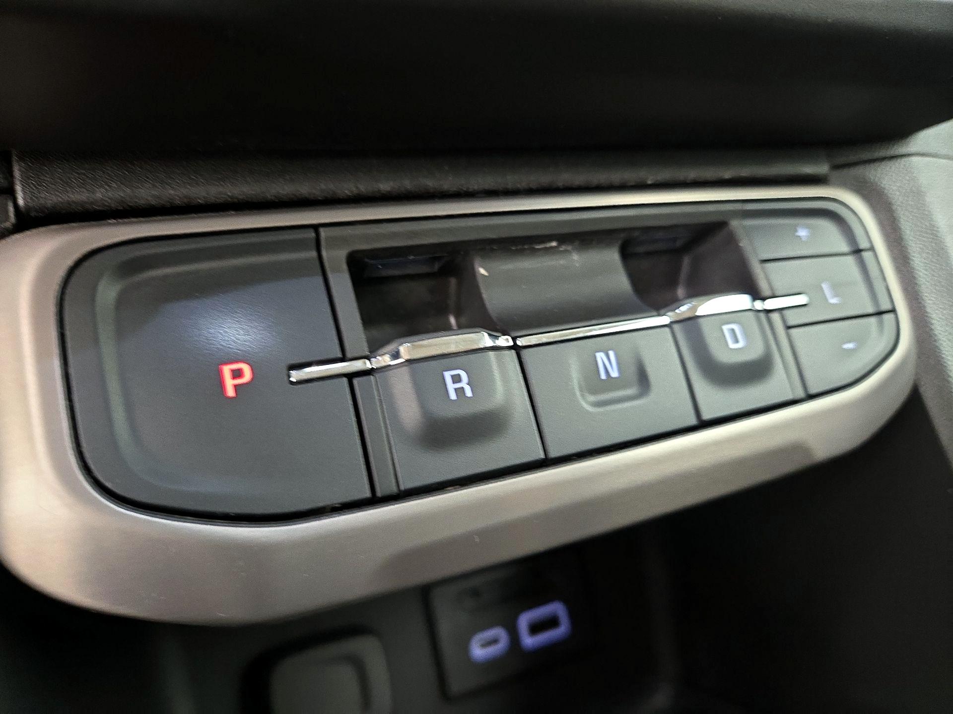 Thumbnail: 2020 GMC Acadia - 17