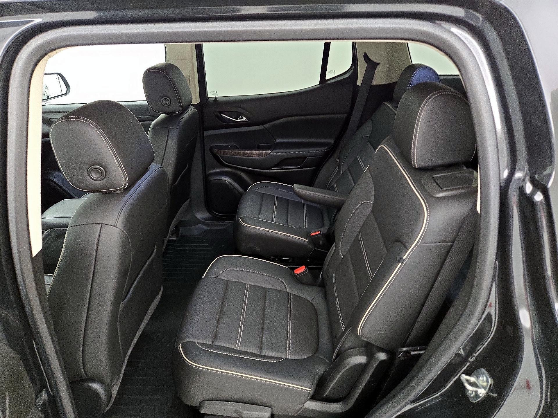 Thumbnail: 2020 GMC Acadia - 19
