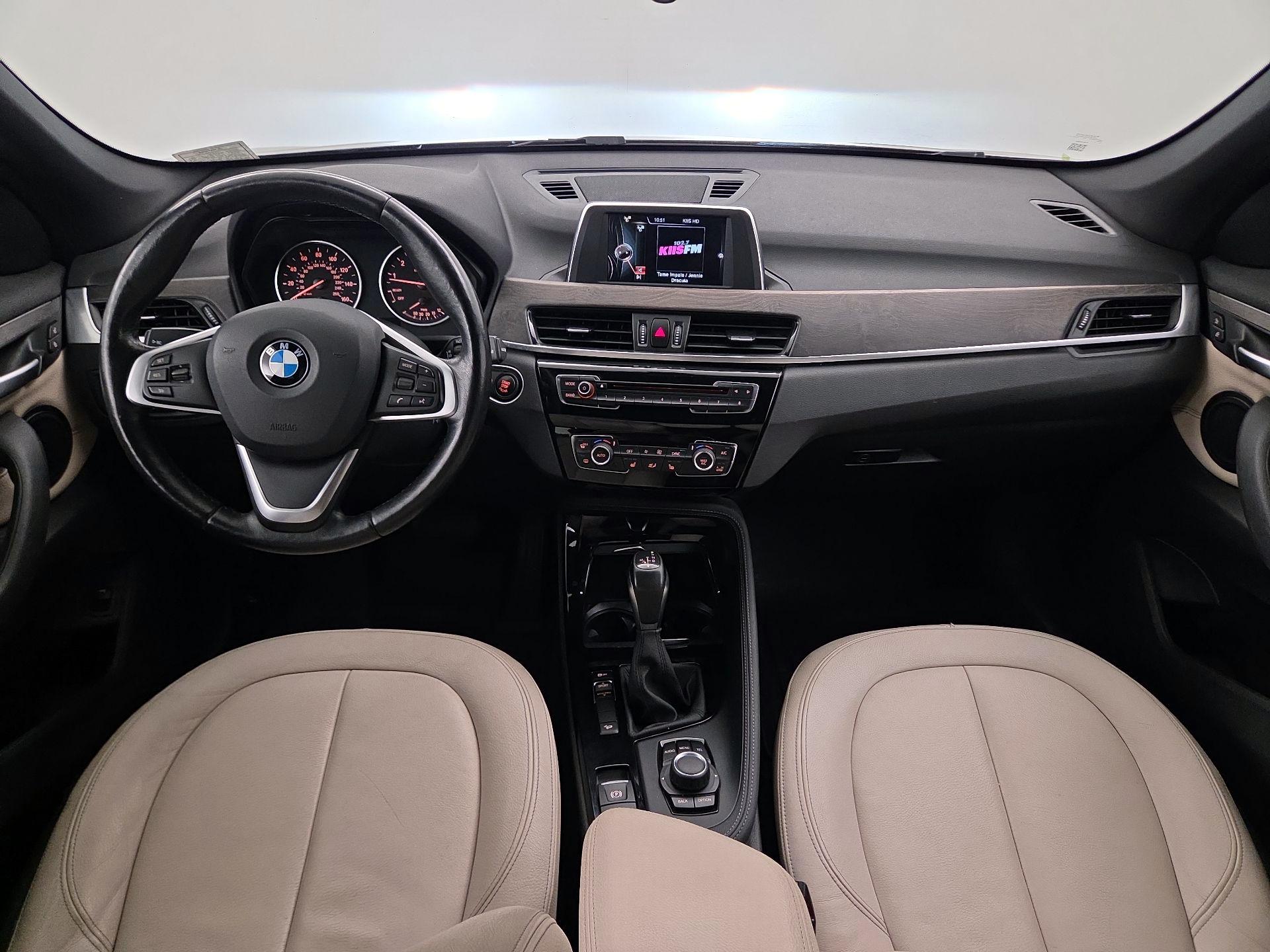 Thumbnail: 2016 BMW X1 - 9