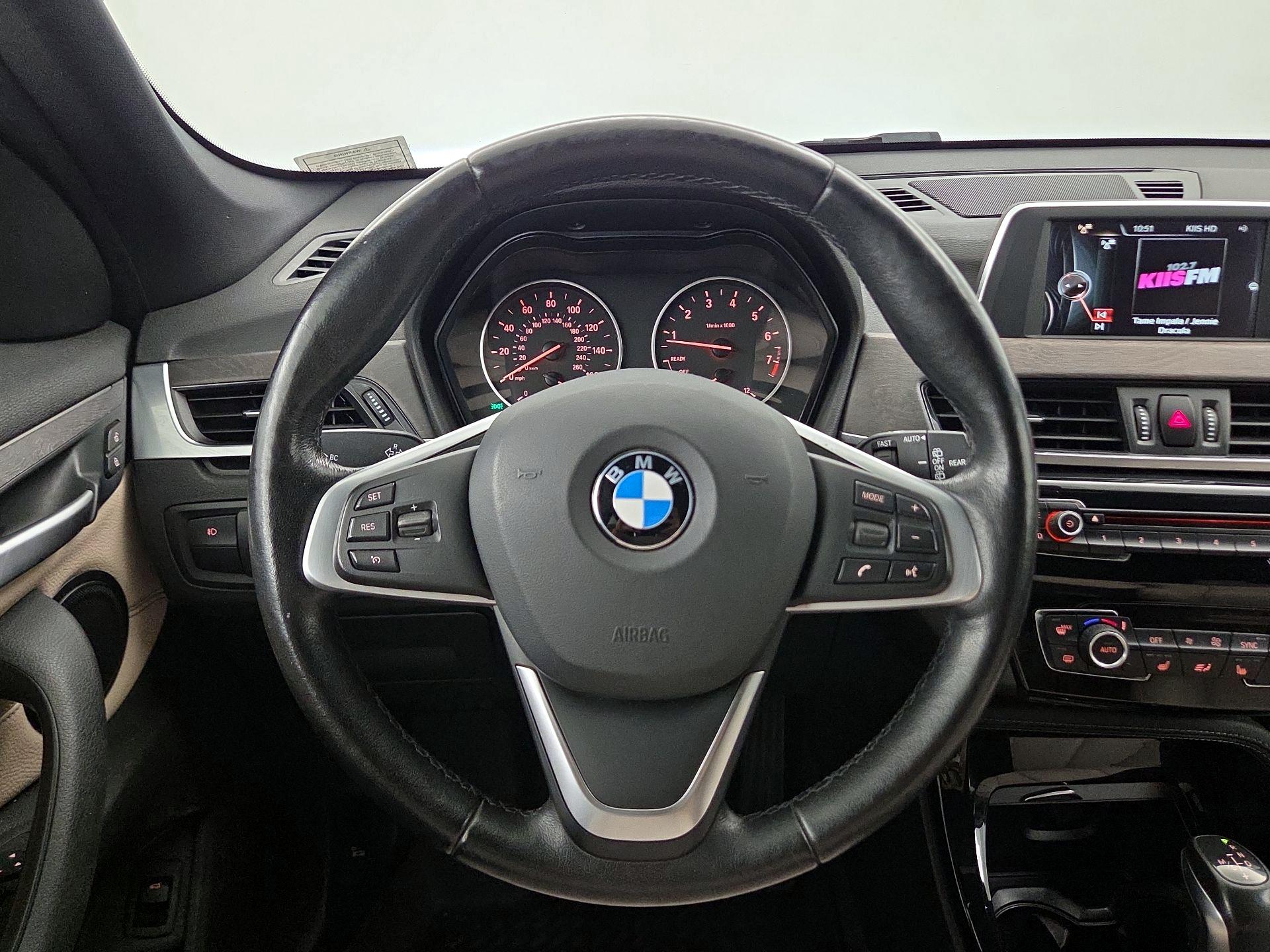Thumbnail: 2016 BMW X1 - 10