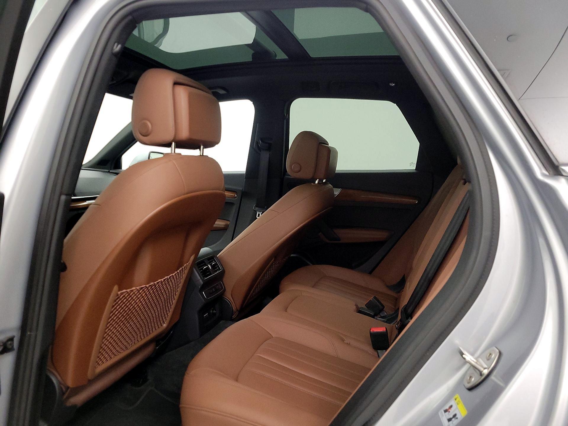 Thumbnail: 2022 Audi Q5 - 18