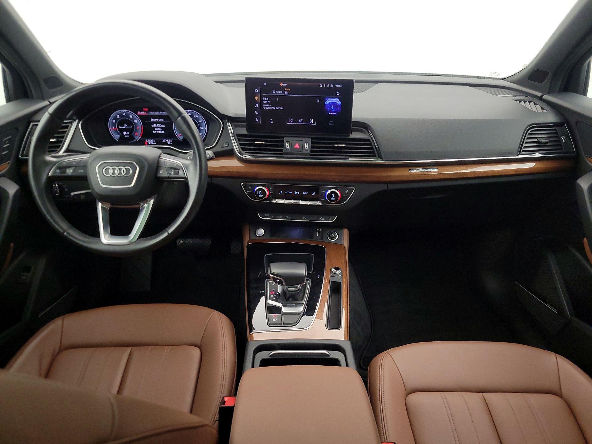 Thumbnail: 2022 Audi Q5 - 8