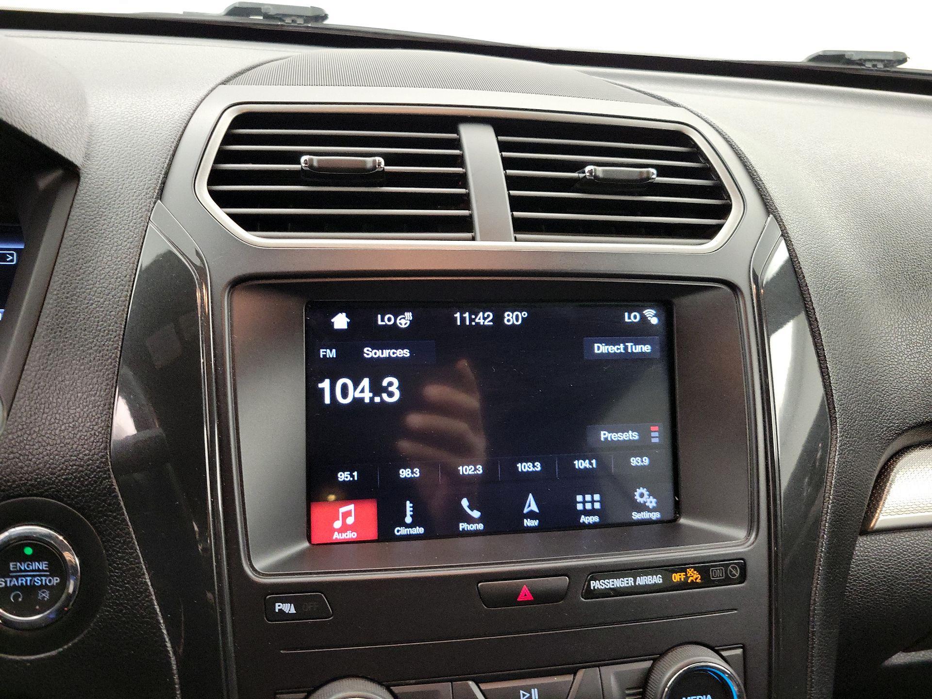 Thumbnail: 2019 Ford Explorer - 16