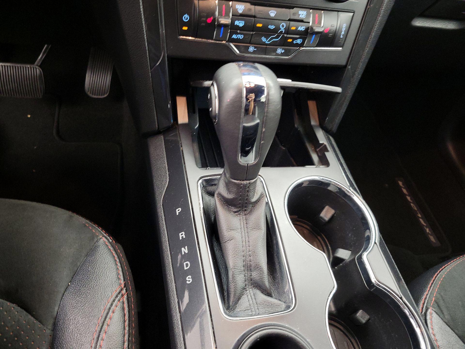 Thumbnail: 2019 Ford Explorer - 18