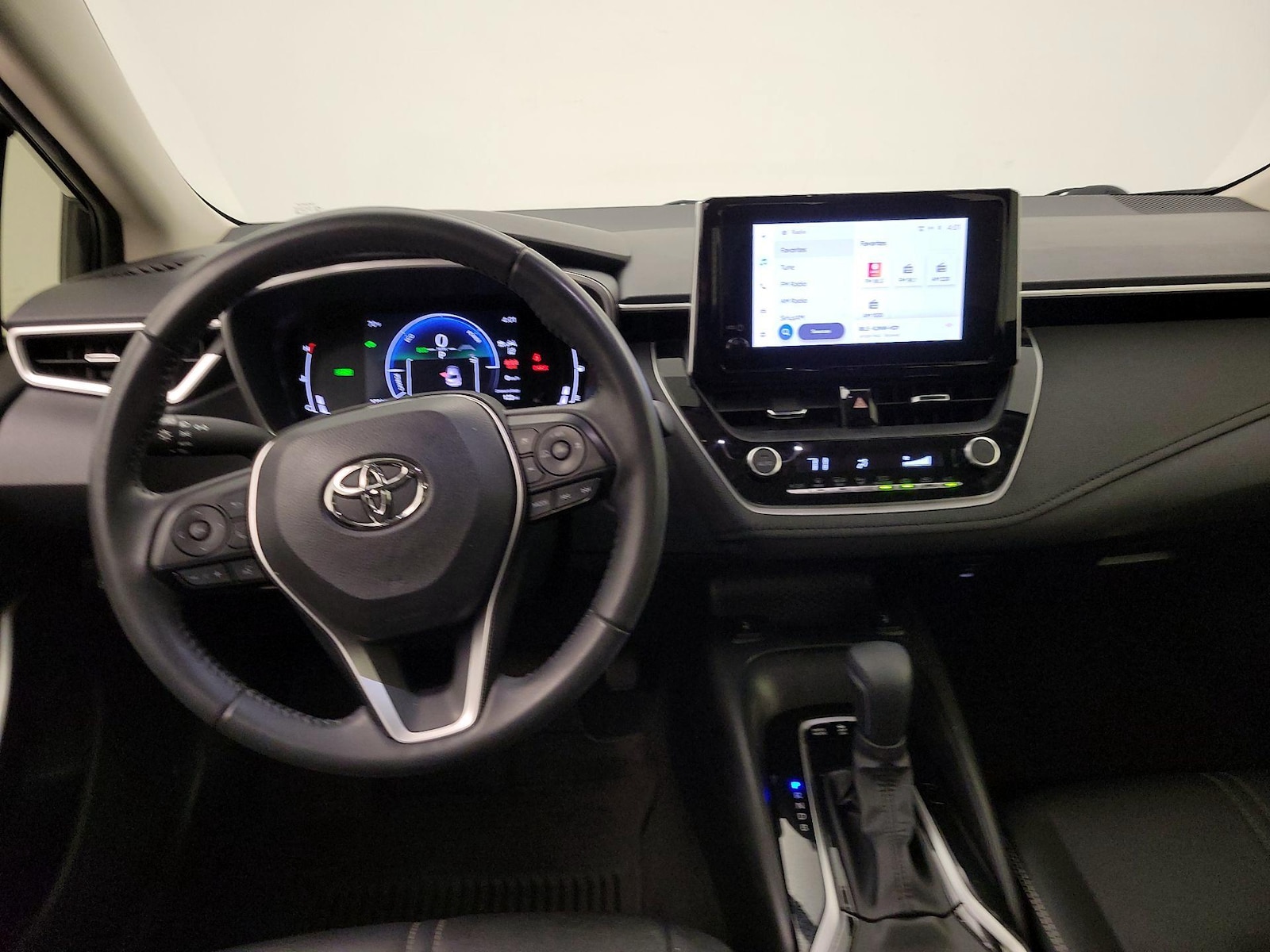 2023 Toyota Corolla XLE - Photo 11