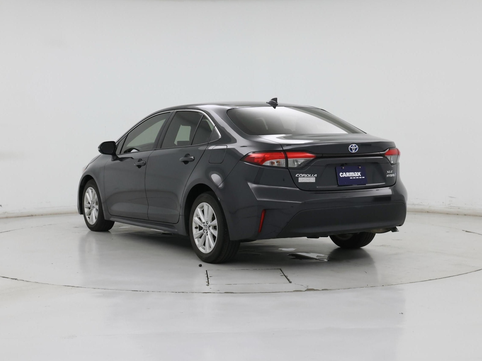 2023 Toyota Corolla XLE - Photo 3