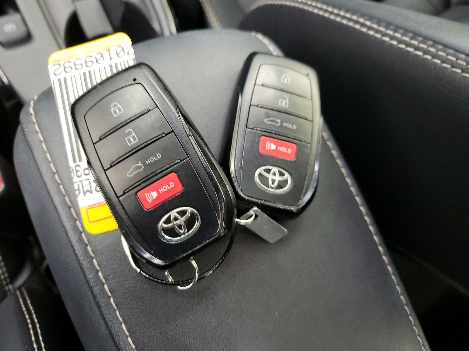 2023 Toyota Corolla XLE - Photo 24