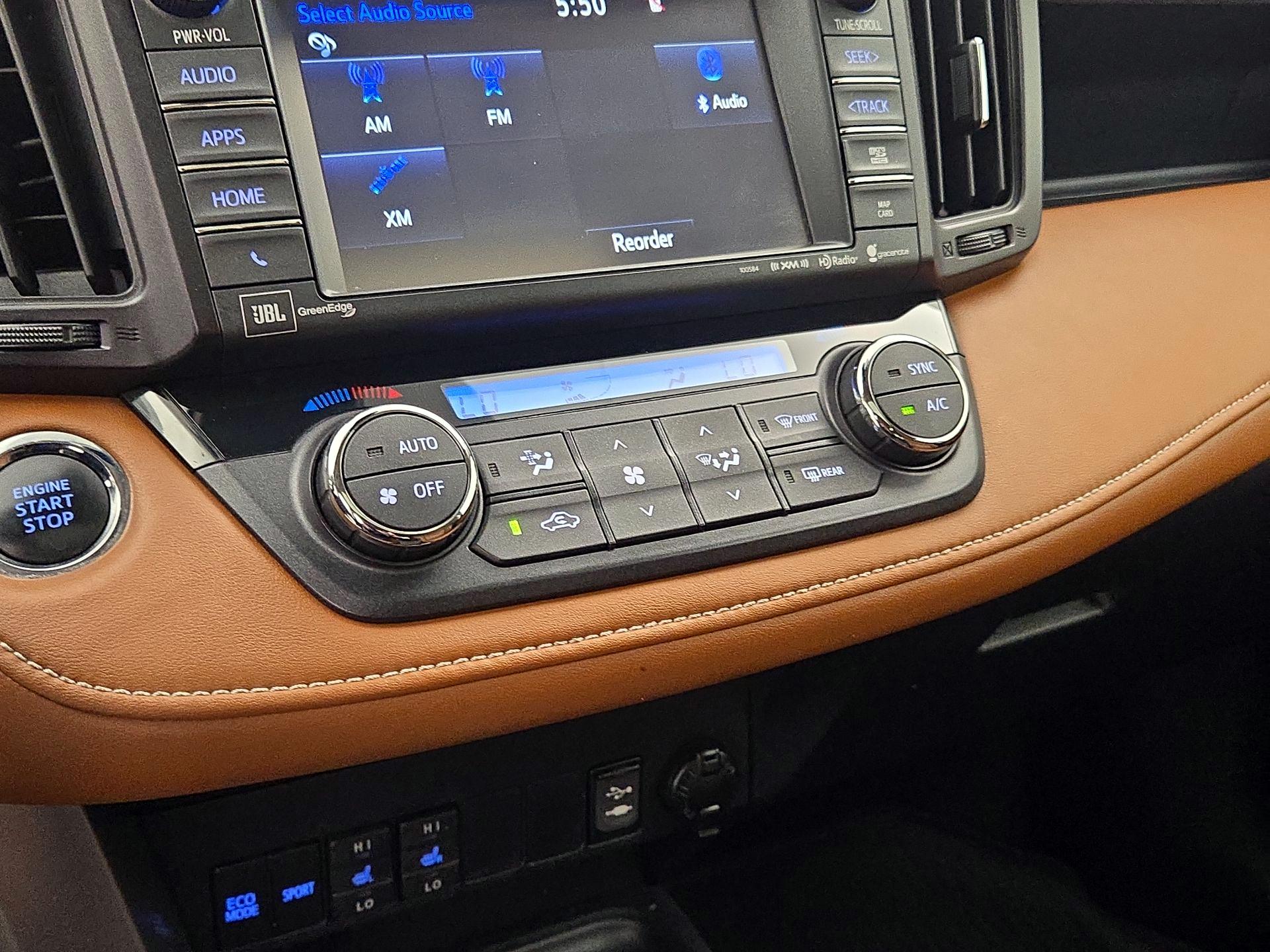 Thumbnail: 2016 Toyota RAV4 - 17