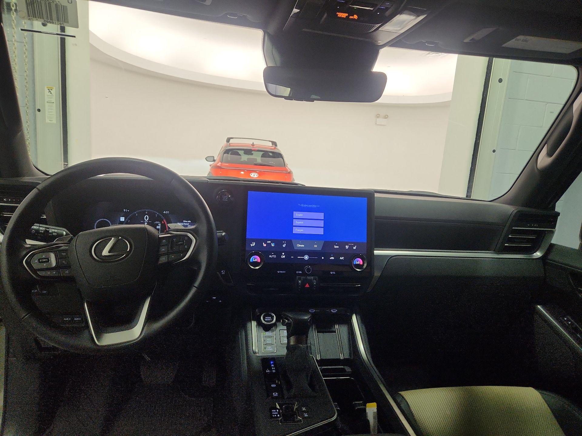 Thumbnail: 2025 Lexus GX - 9