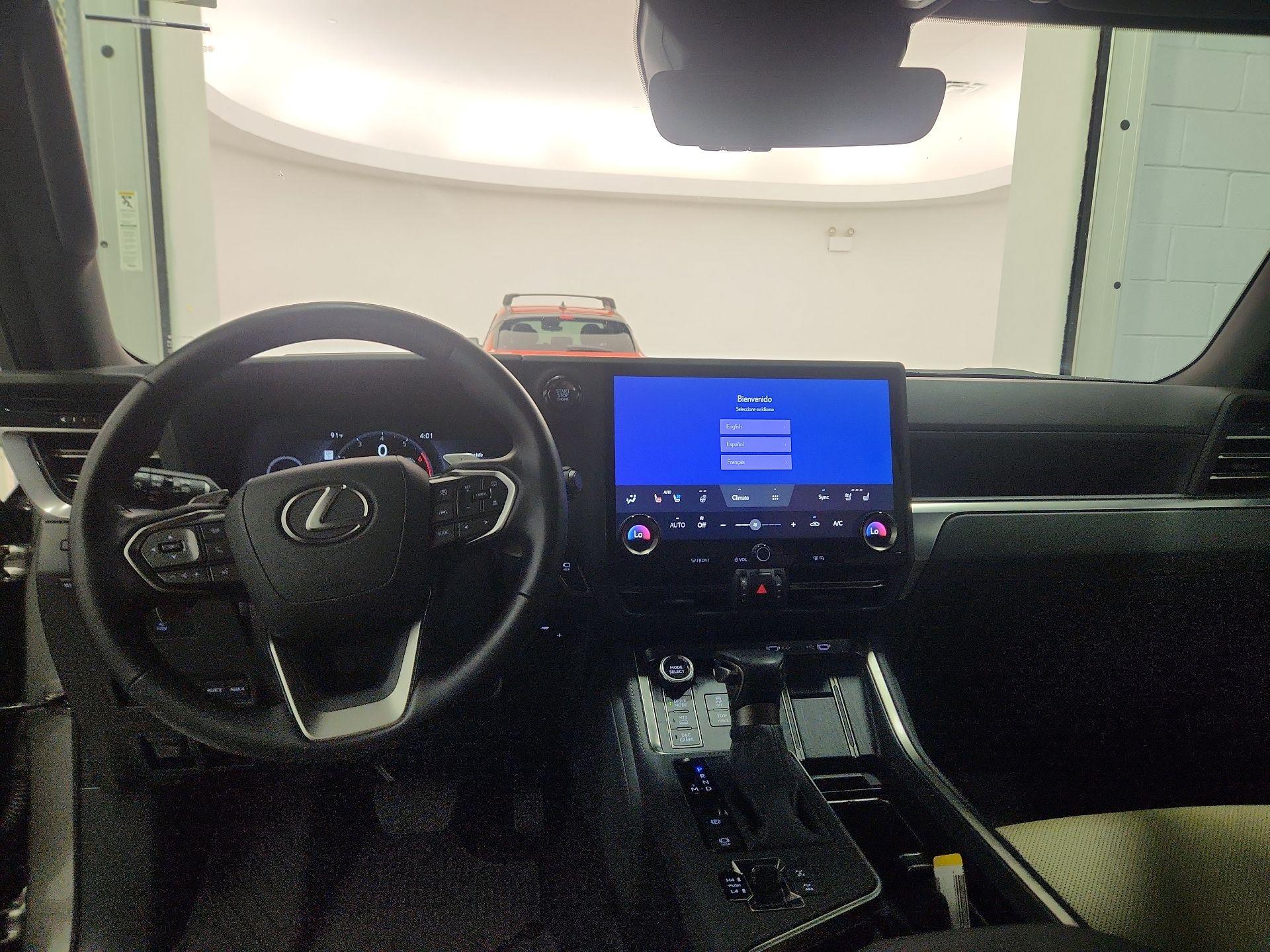 Thumbnail: 2025 Lexus GX - 10