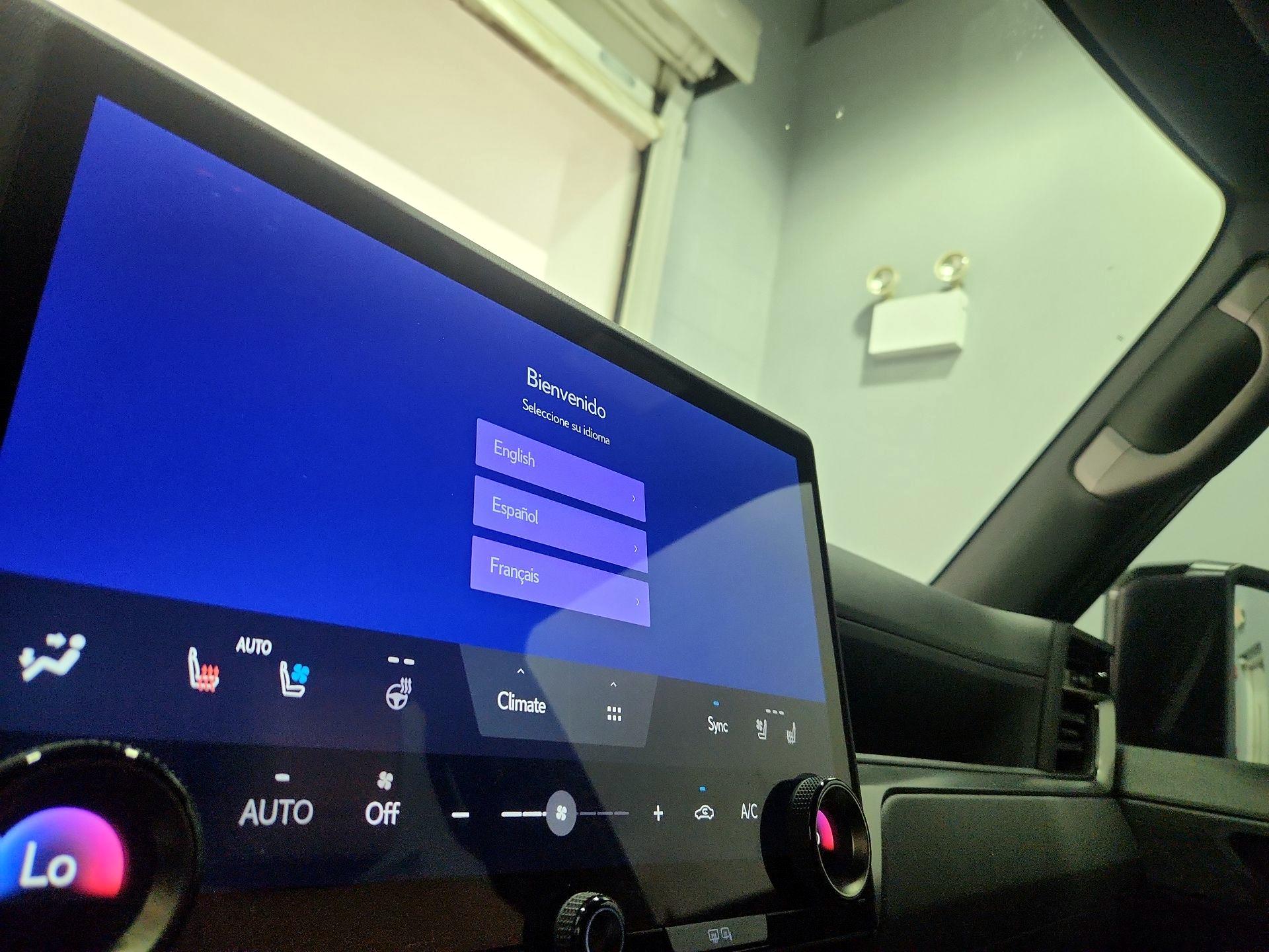 Thumbnail: 2025 Lexus GX - 15
