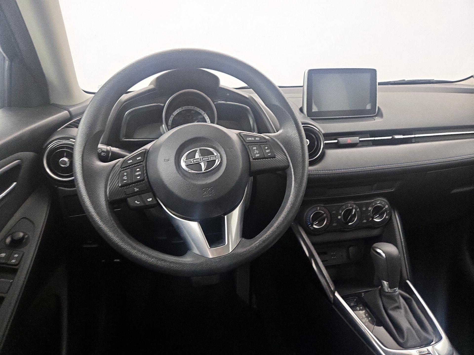 Thumbnail: 2016 Scion iA - 10
