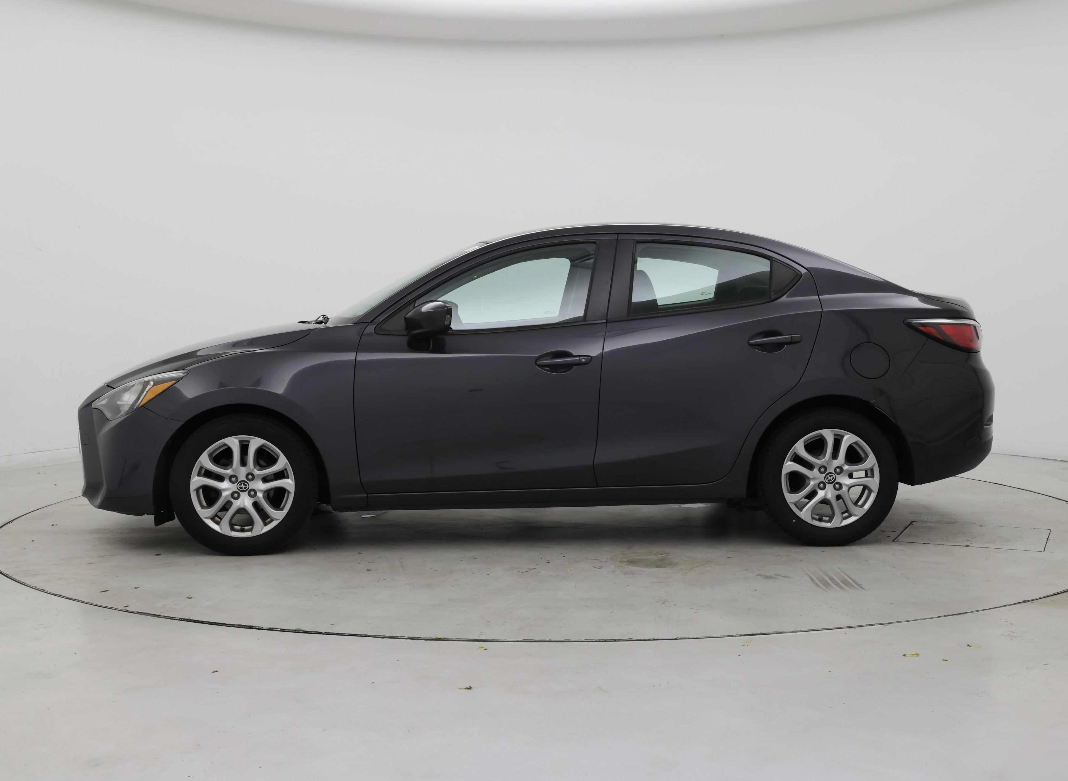 Thumbnail: 2016 Scion iA - 3