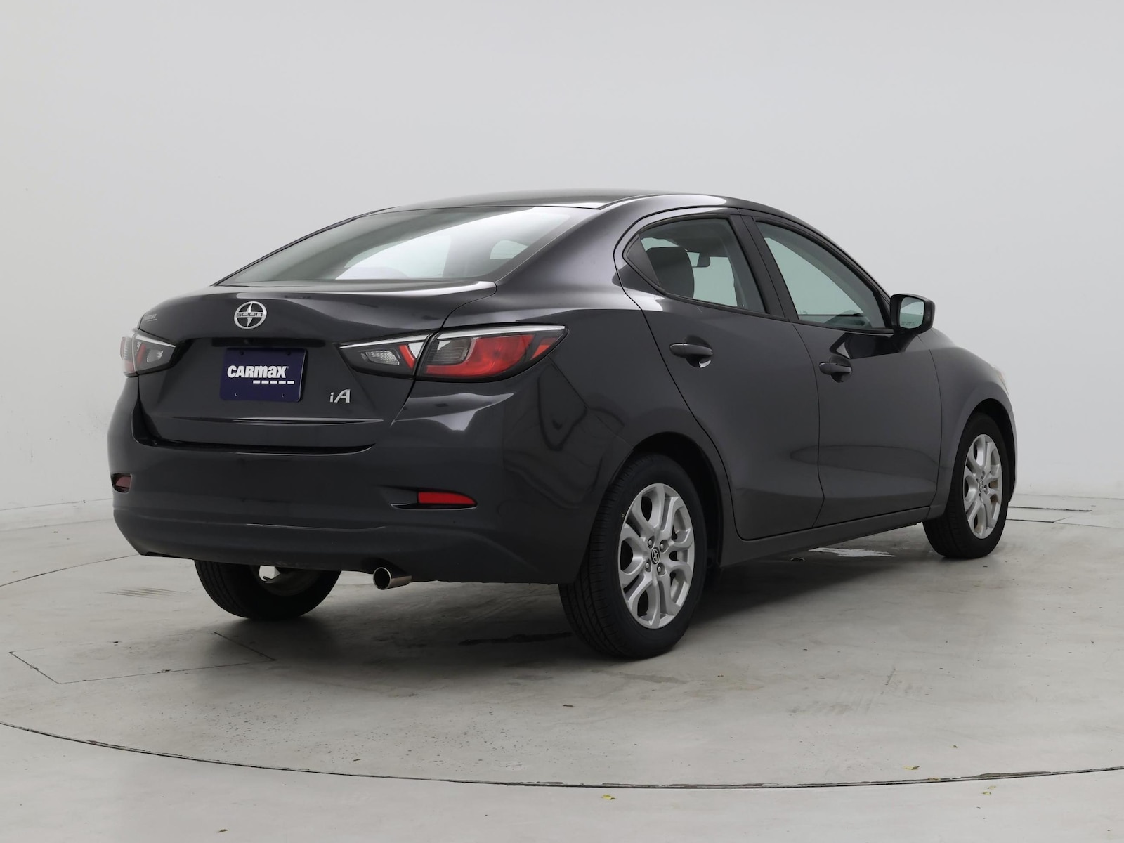 2016 Scion iA Base - Photo 9