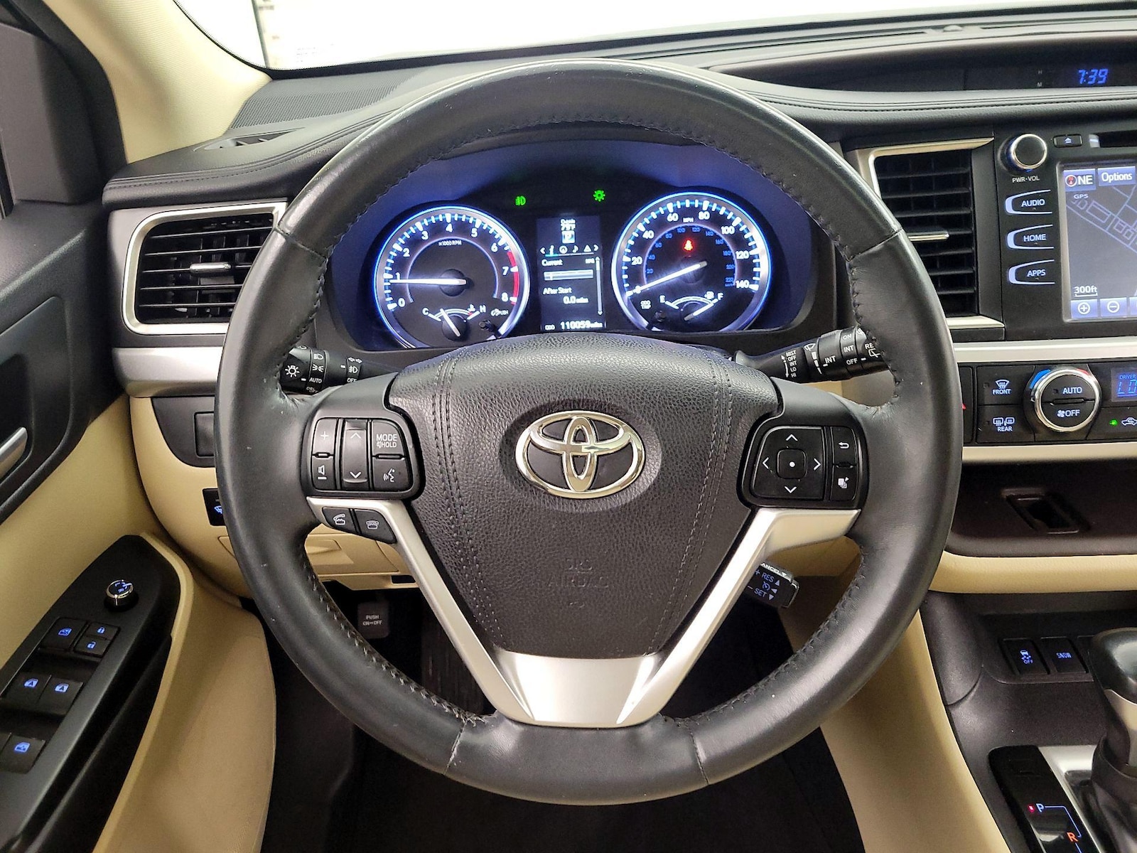 2016 Toyota Highlander XLE - Photo 11