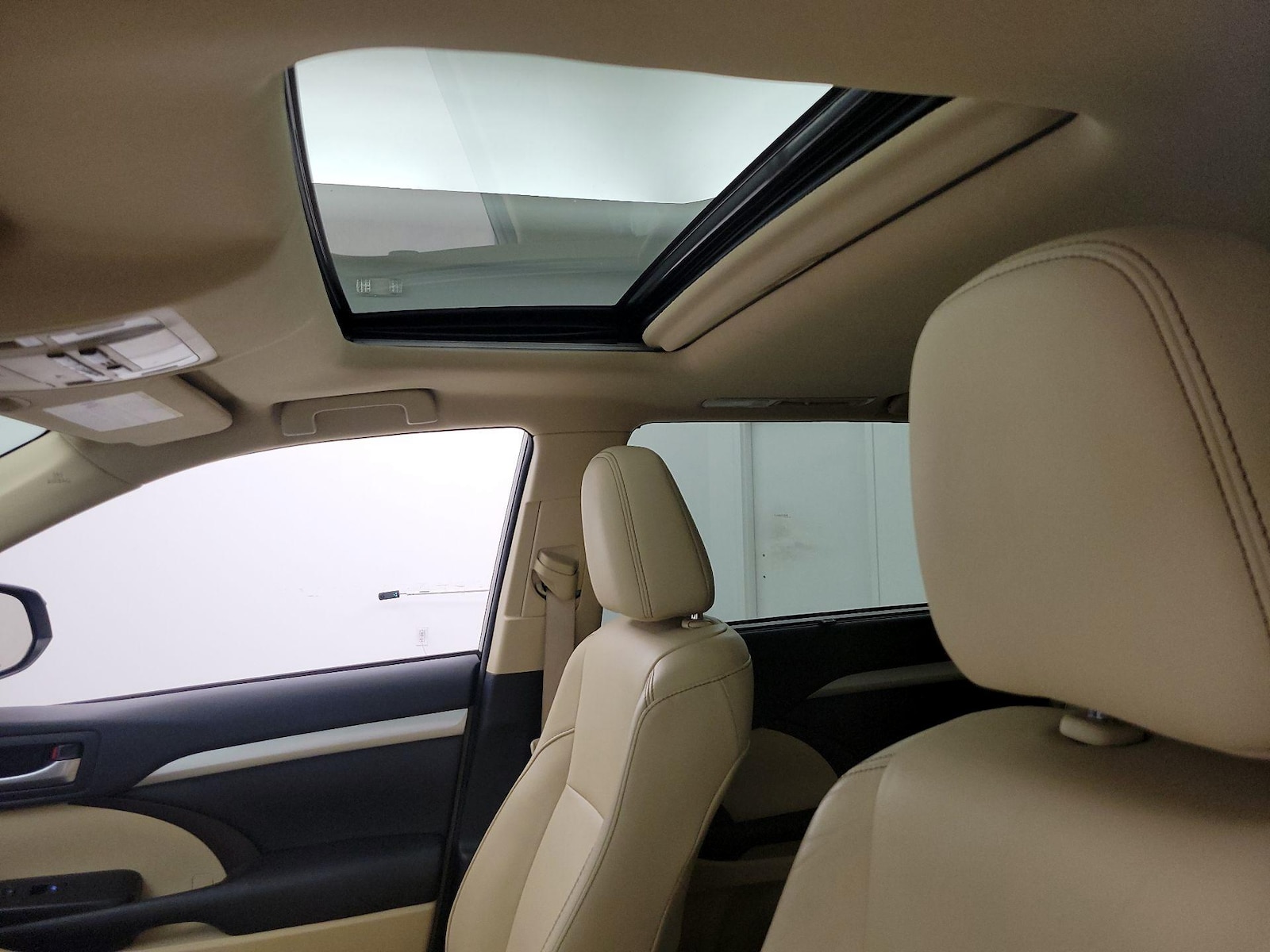 2016 Toyota Highlander XLE - Photo 21