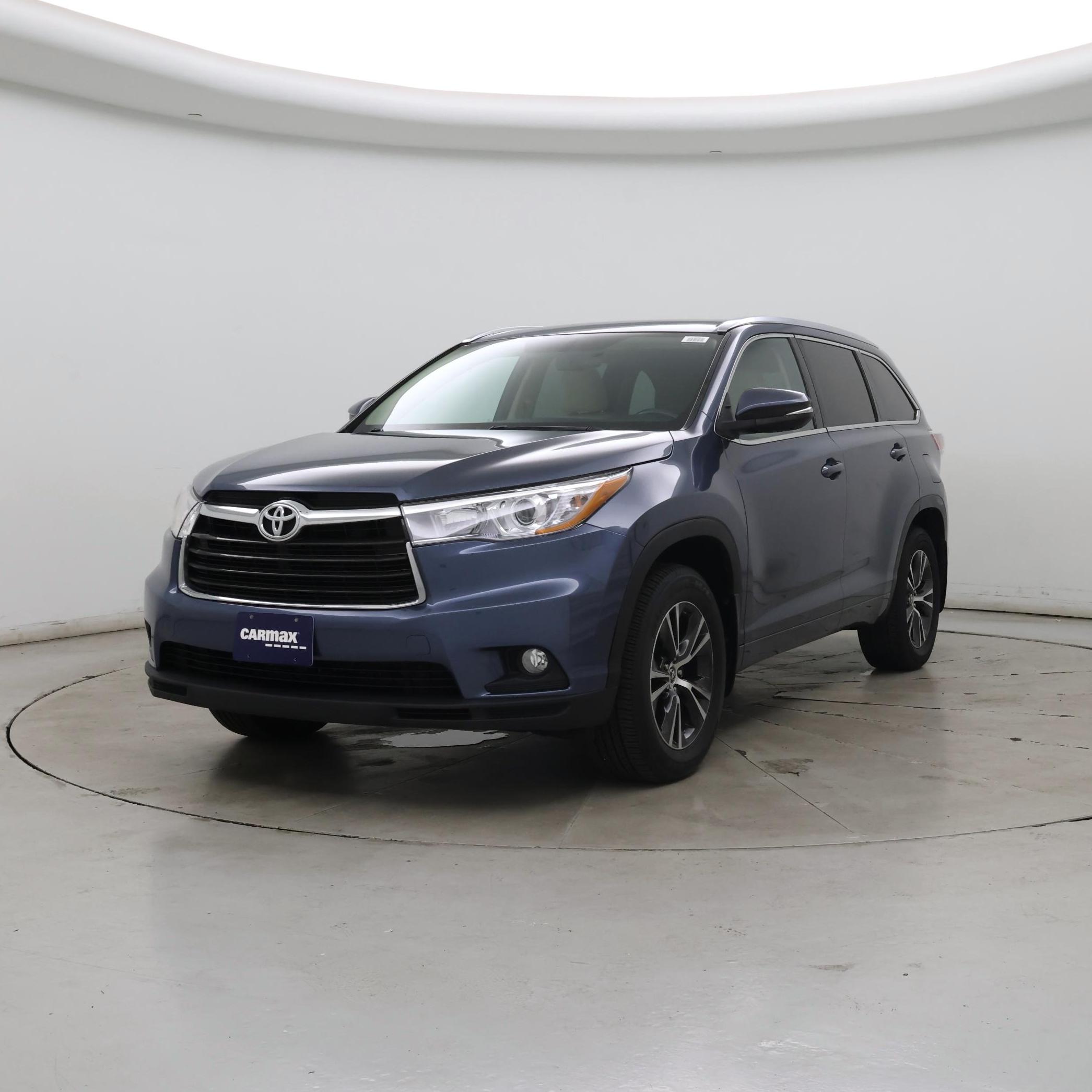 Thumbnail: 2016 Toyota Highlander - 4