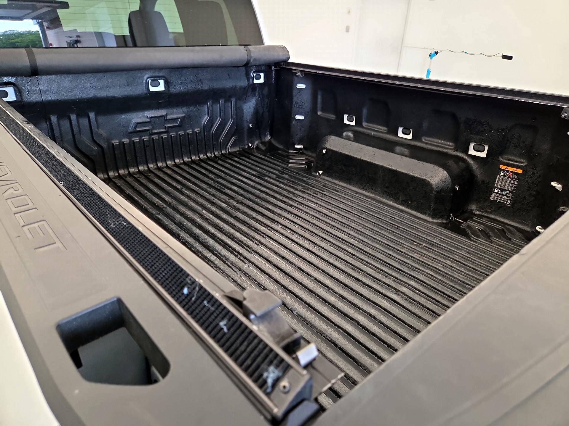 Thumbnail: 2020 Chevrolet Silverado 1500 - 20