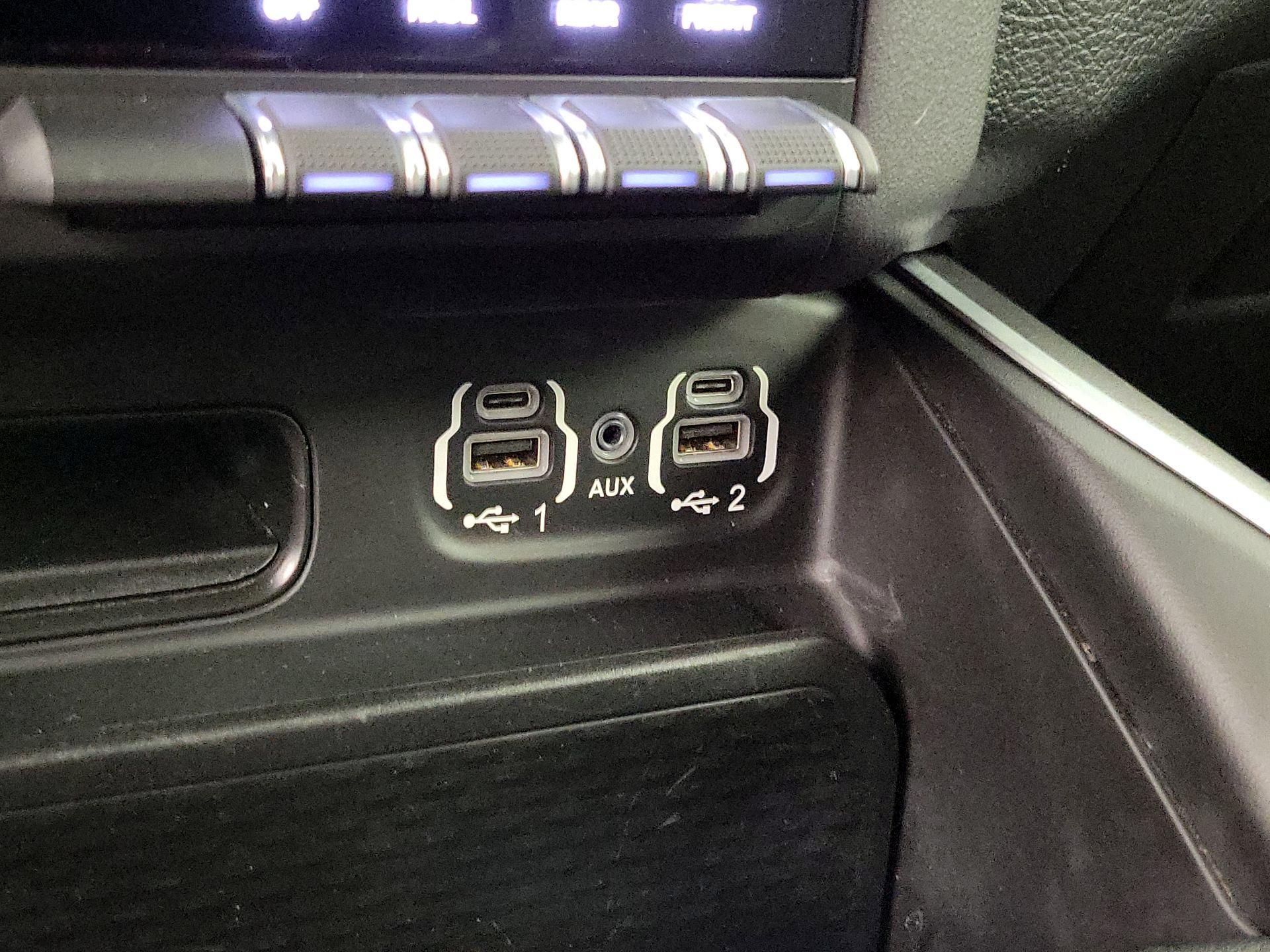 Thumbnail: 2022 RAM 1500 - 18