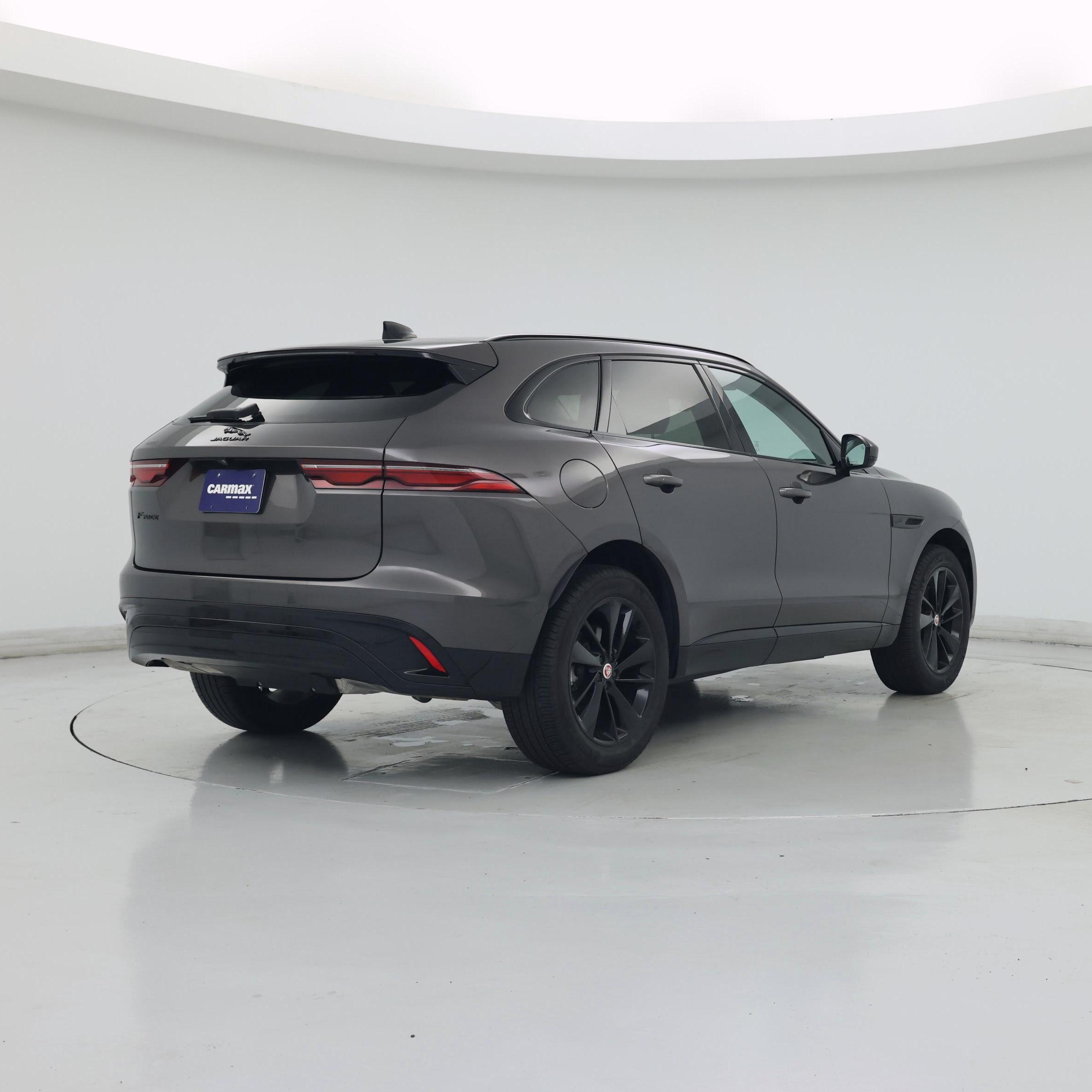 Thumbnail: 2022 Jaguar F-Pace - 8