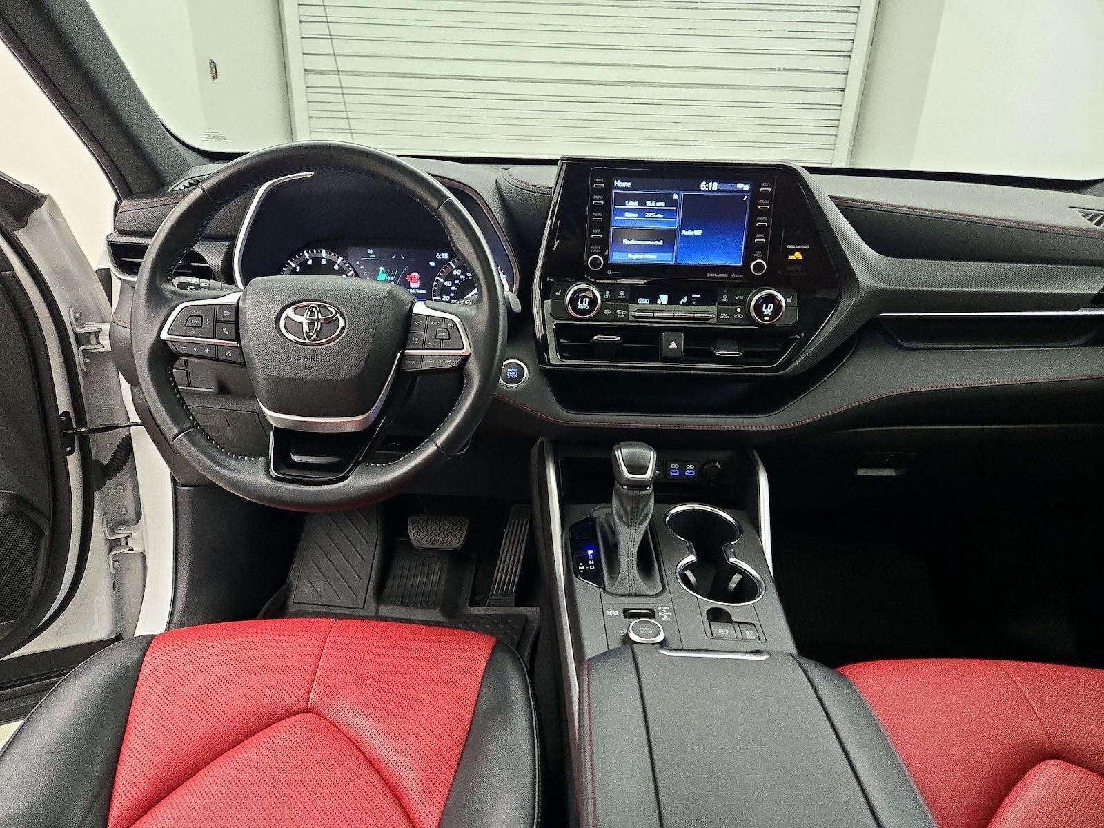 2022 Toyota Highlander XSE - Photo 10