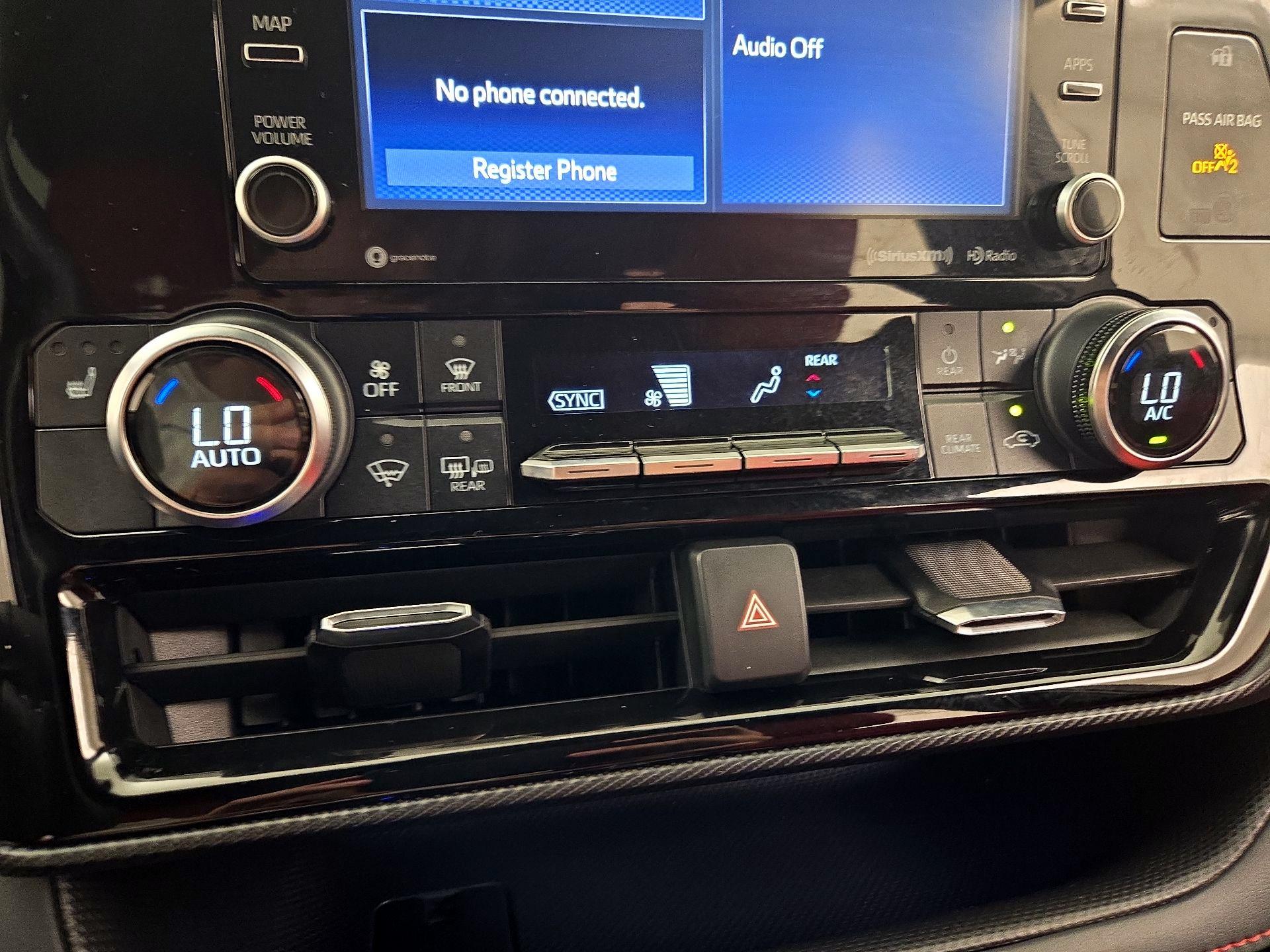 Thumbnail: 2022 Toyota Highlander - 16