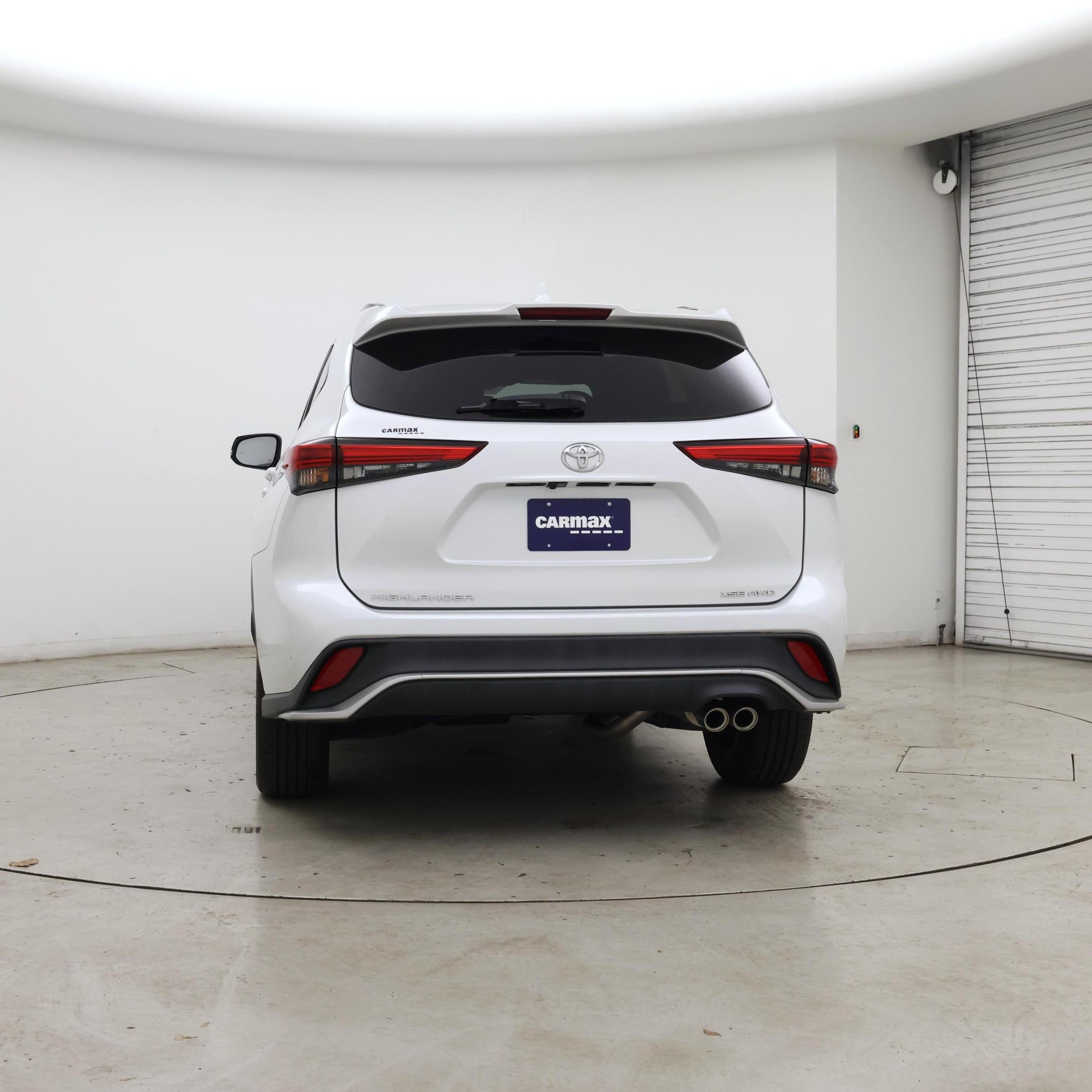 Thumbnail: 2022 Toyota Highlander - 6