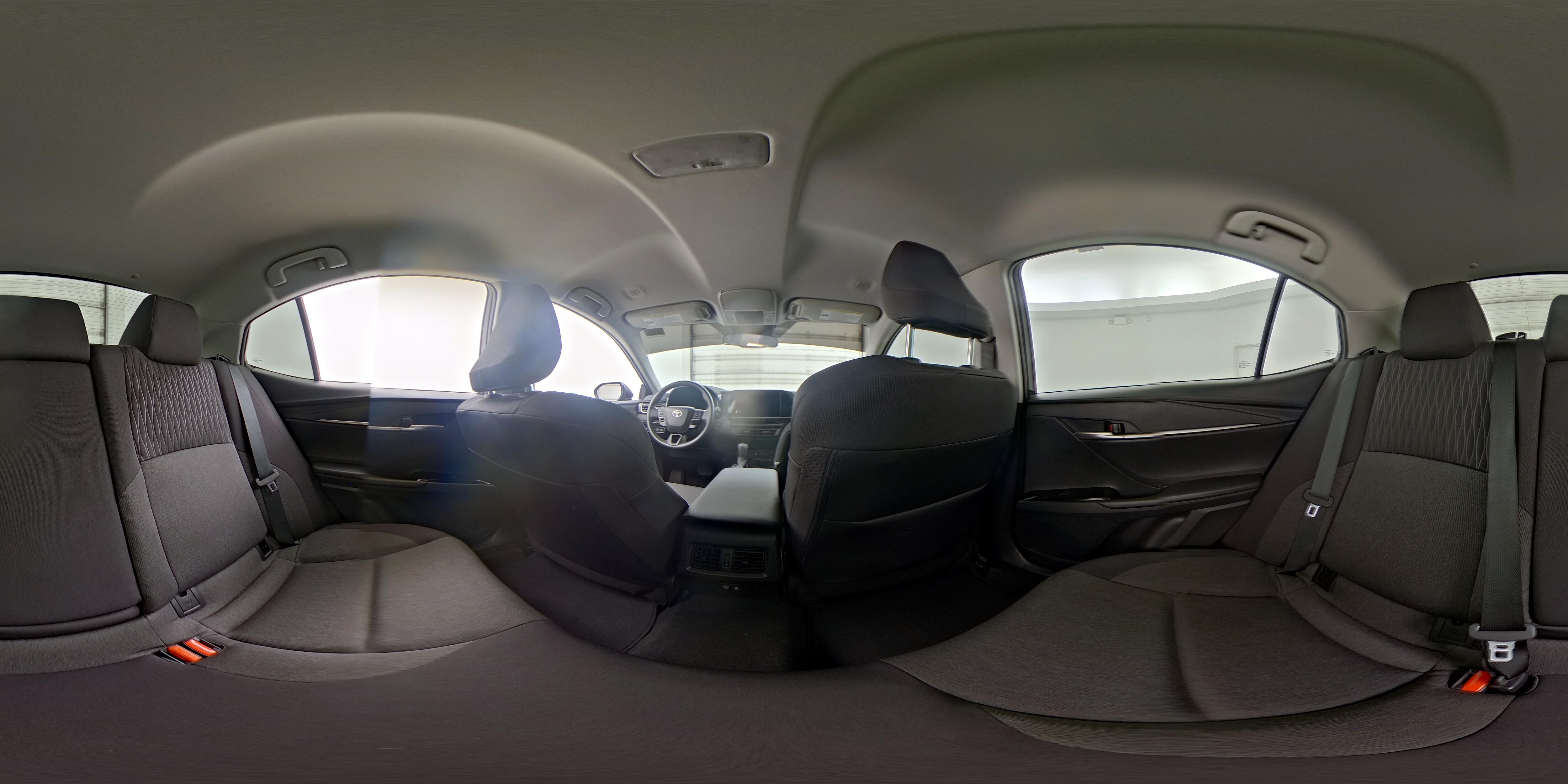 2025 Toyota Camry LE - Photo 25