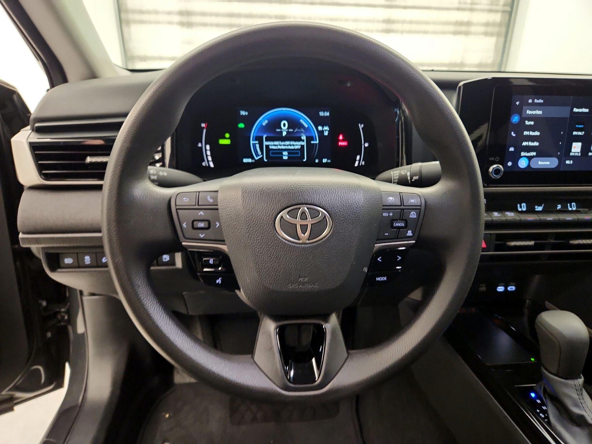Thumbnail: 2025 Toyota Camry - 10