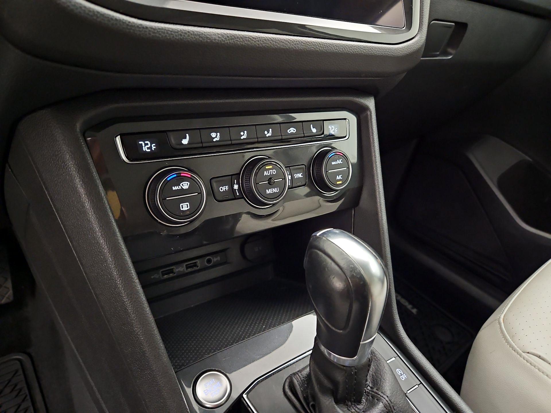 Thumbnail: 2019 Volkswagen Tiguan - 16